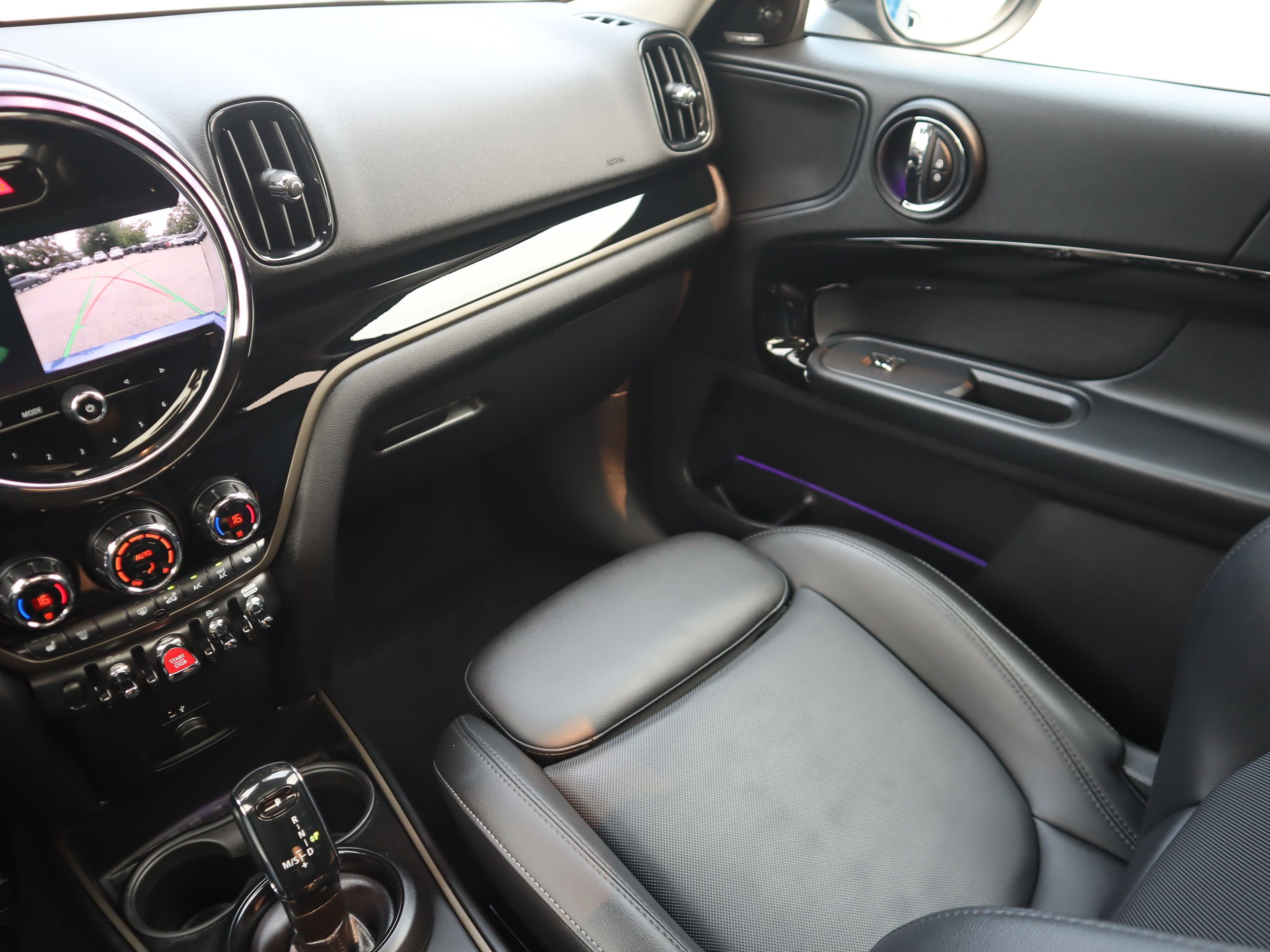 2021 MINI COOPER S Countryman in Vancouver, British Columbia