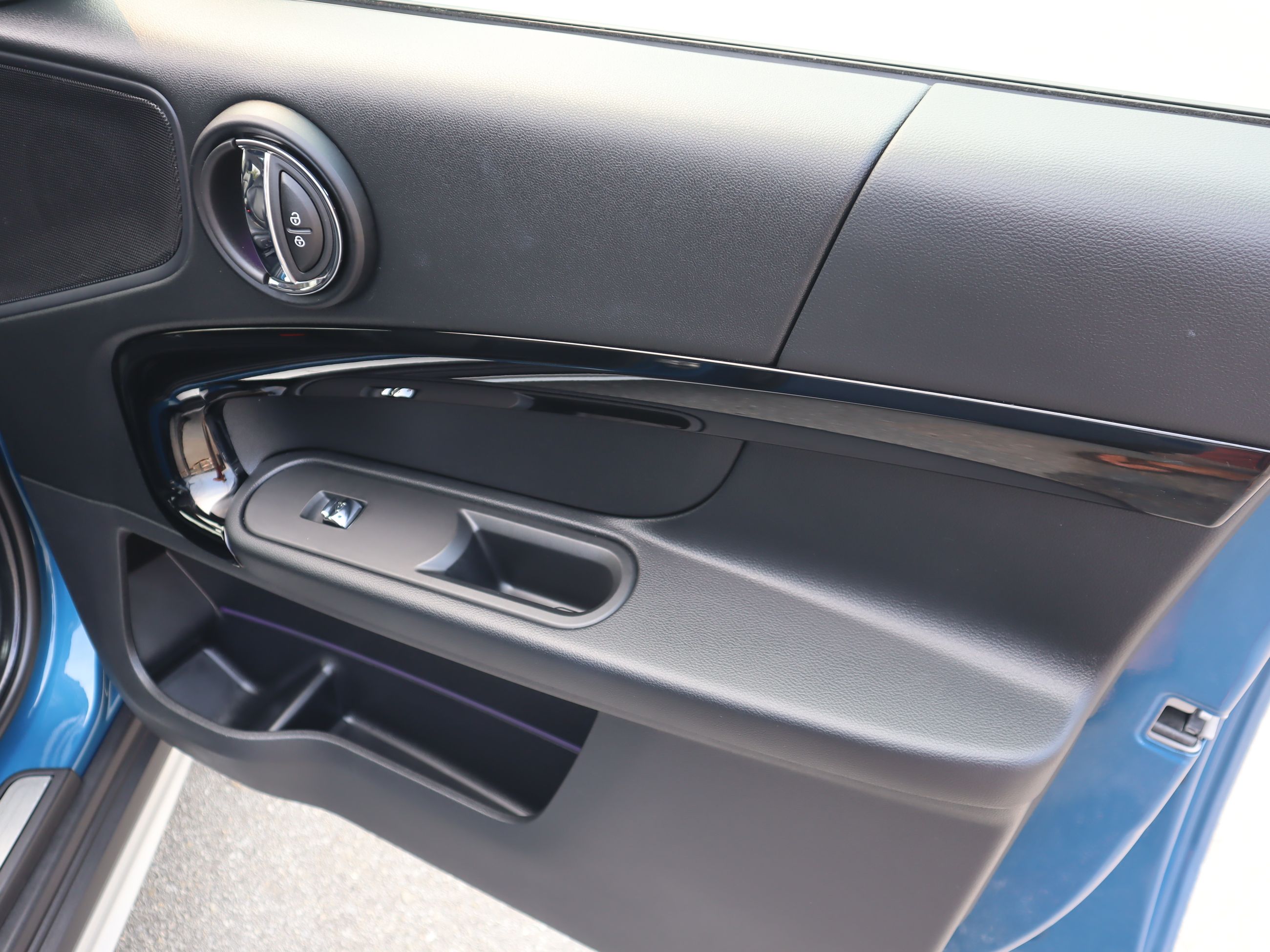 2021 MINI COOPER S Countryman in Vancouver, British Columbia