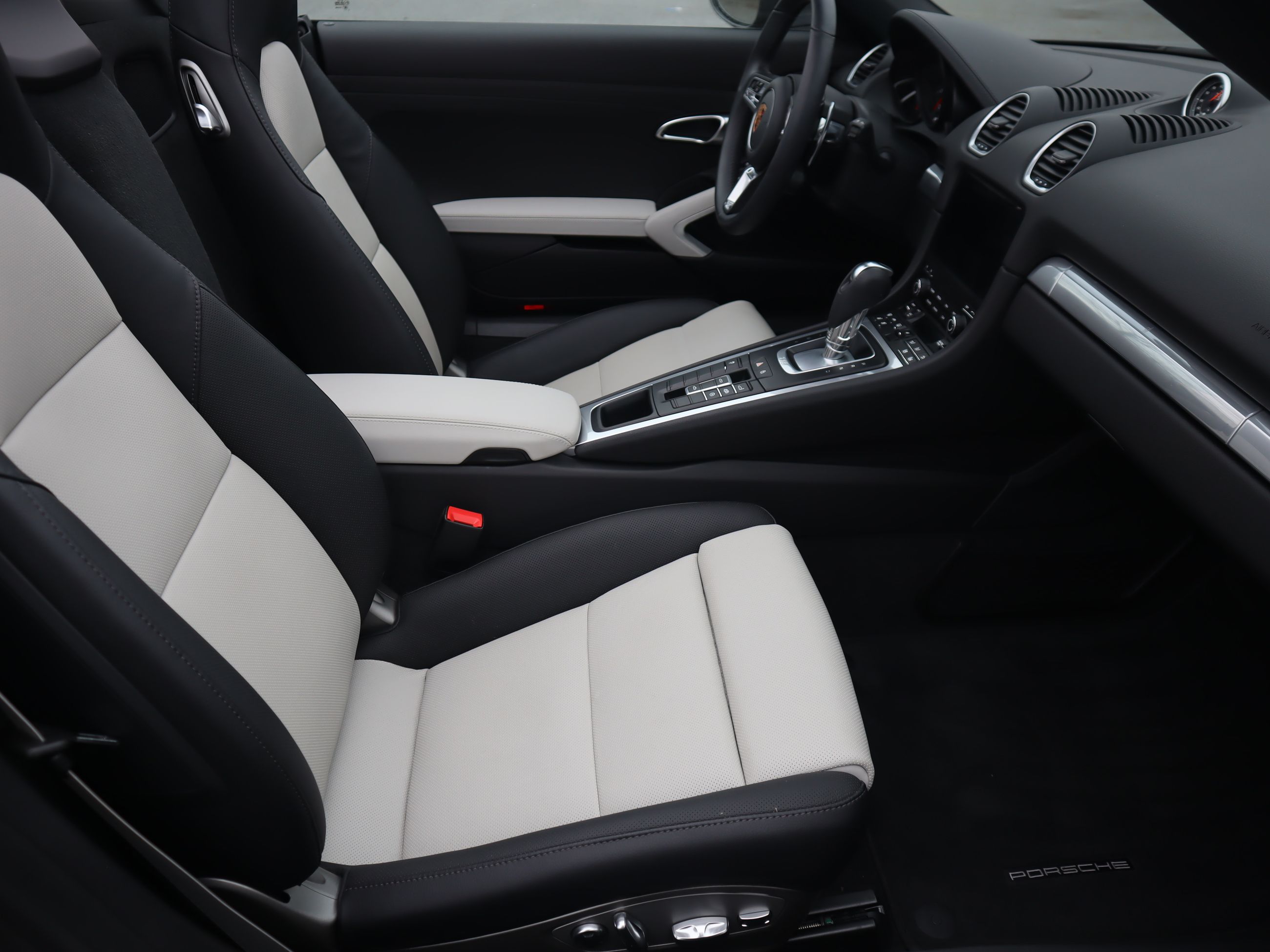 Porsche 718 Boxster  2025 à Vancouver, Colombie-Britannique