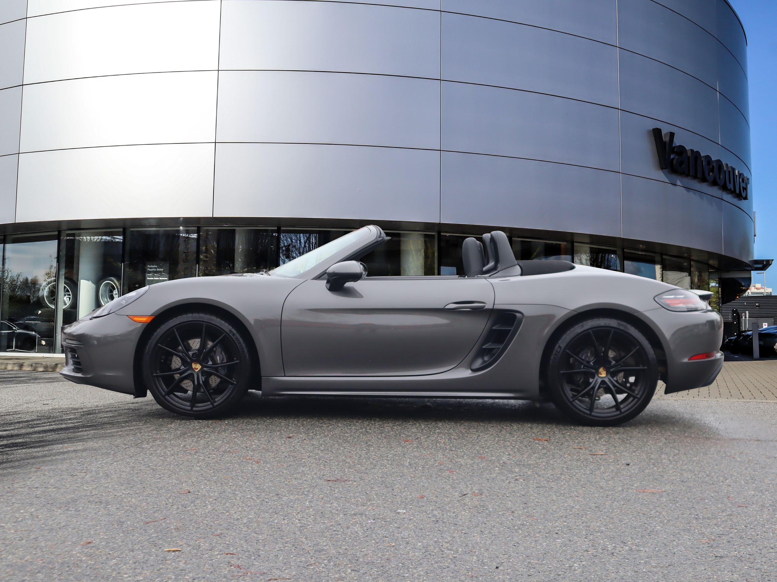 Porsche 718 Boxster  2025 à Vancouver, Colombie-Britannique