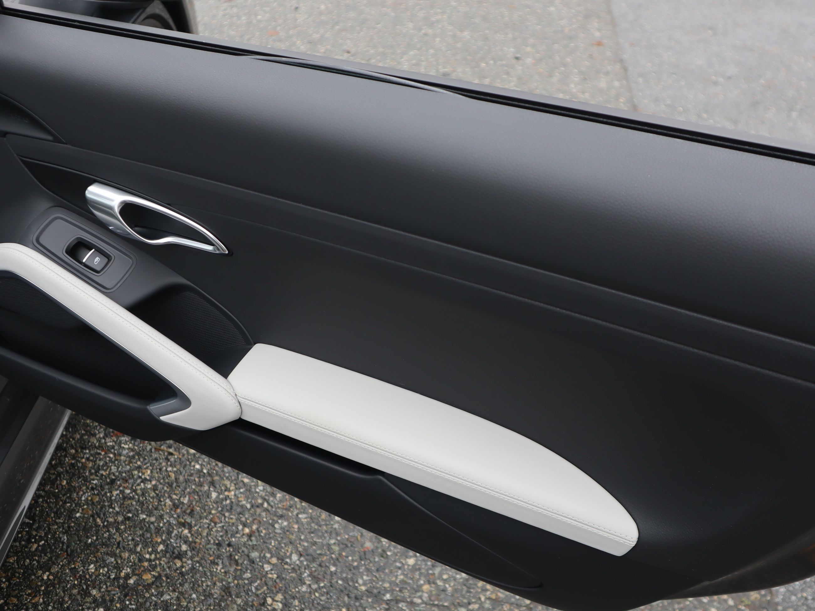 Porsche 718 Boxster  2025 à Vancouver, Colombie-Britannique