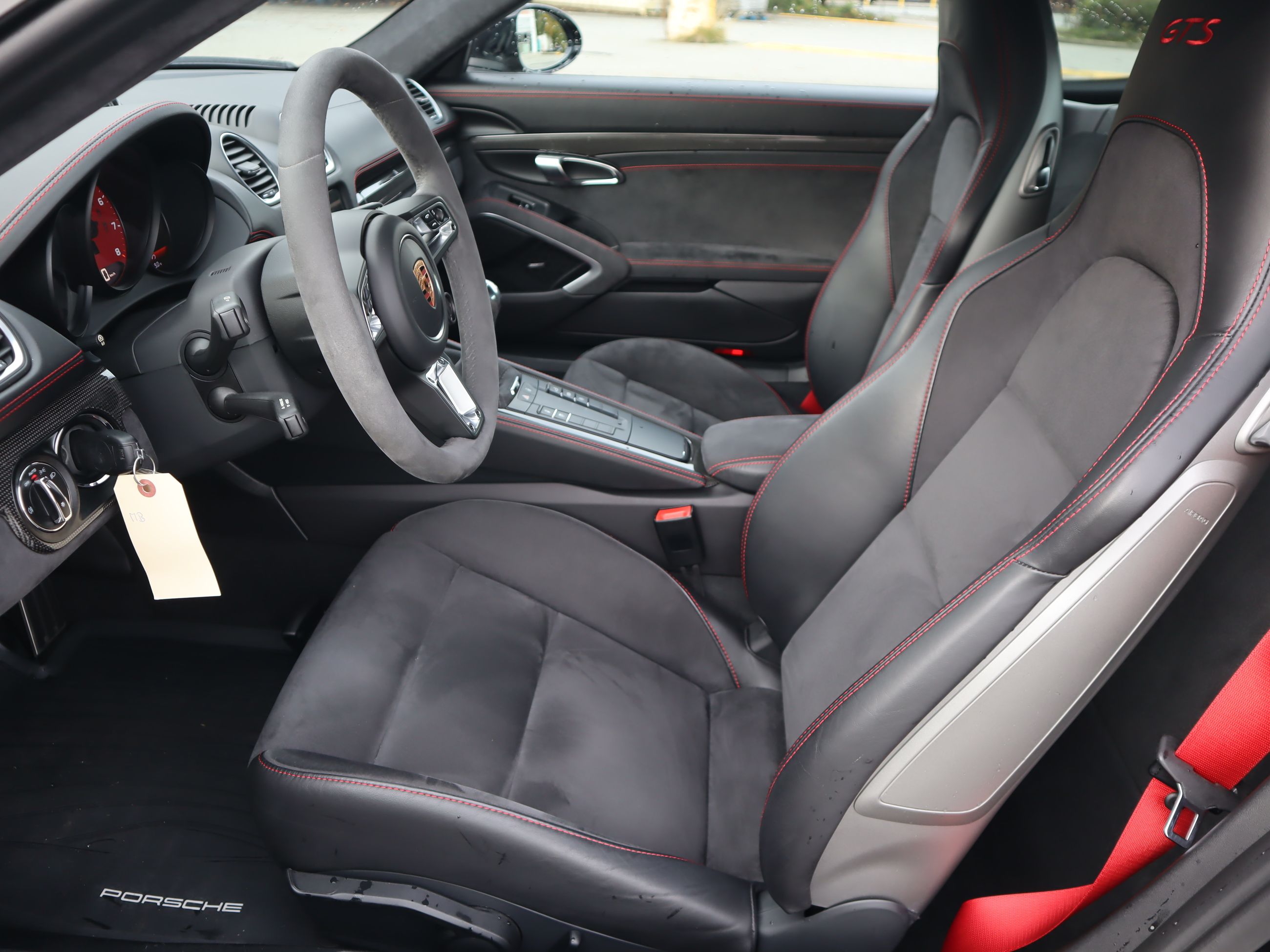 2018 Porsche 718 Cayman in Vancouver, British Columbia