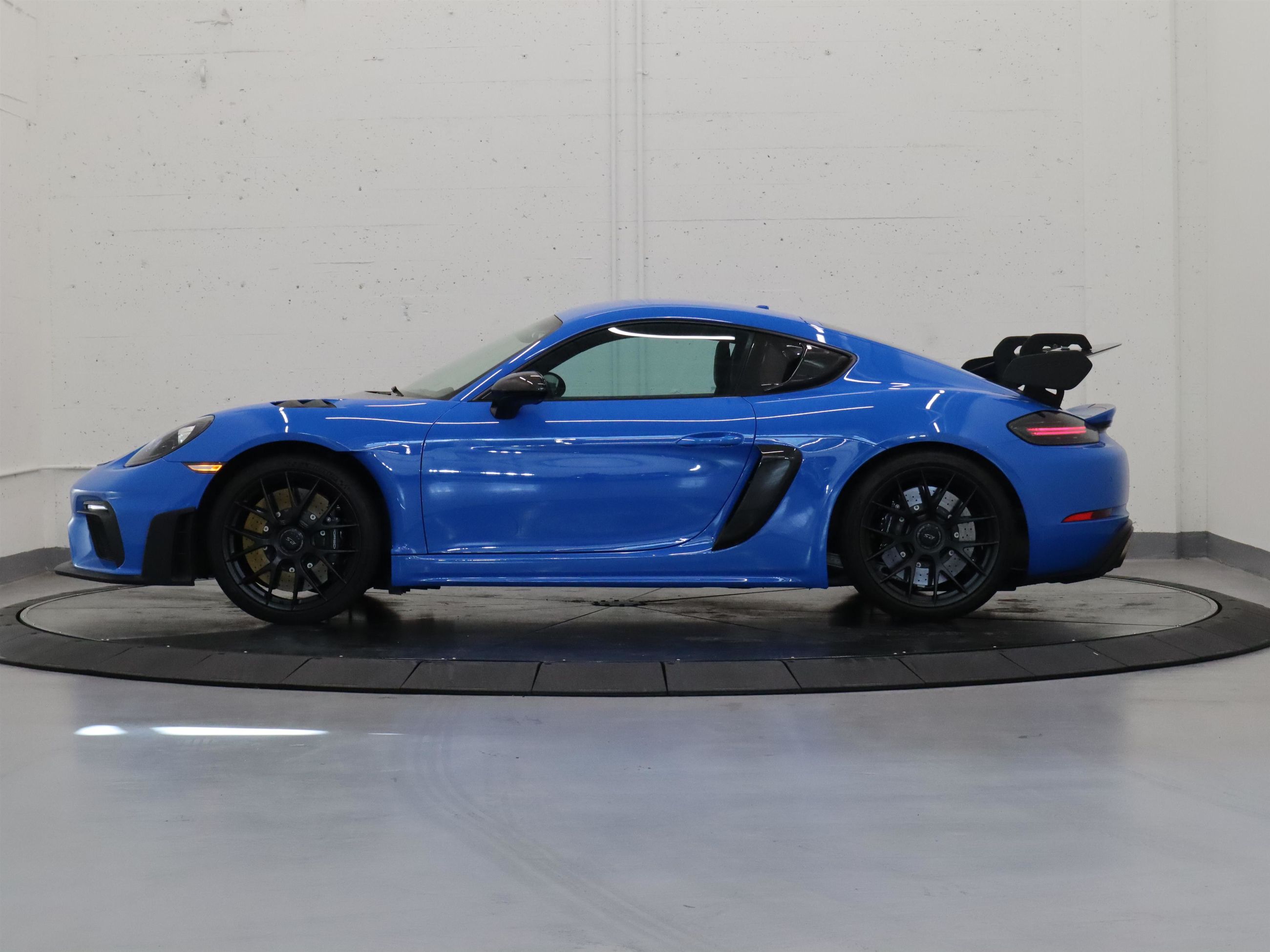 2023 Porsche 718 Cayman in Vancouver, British Columbia