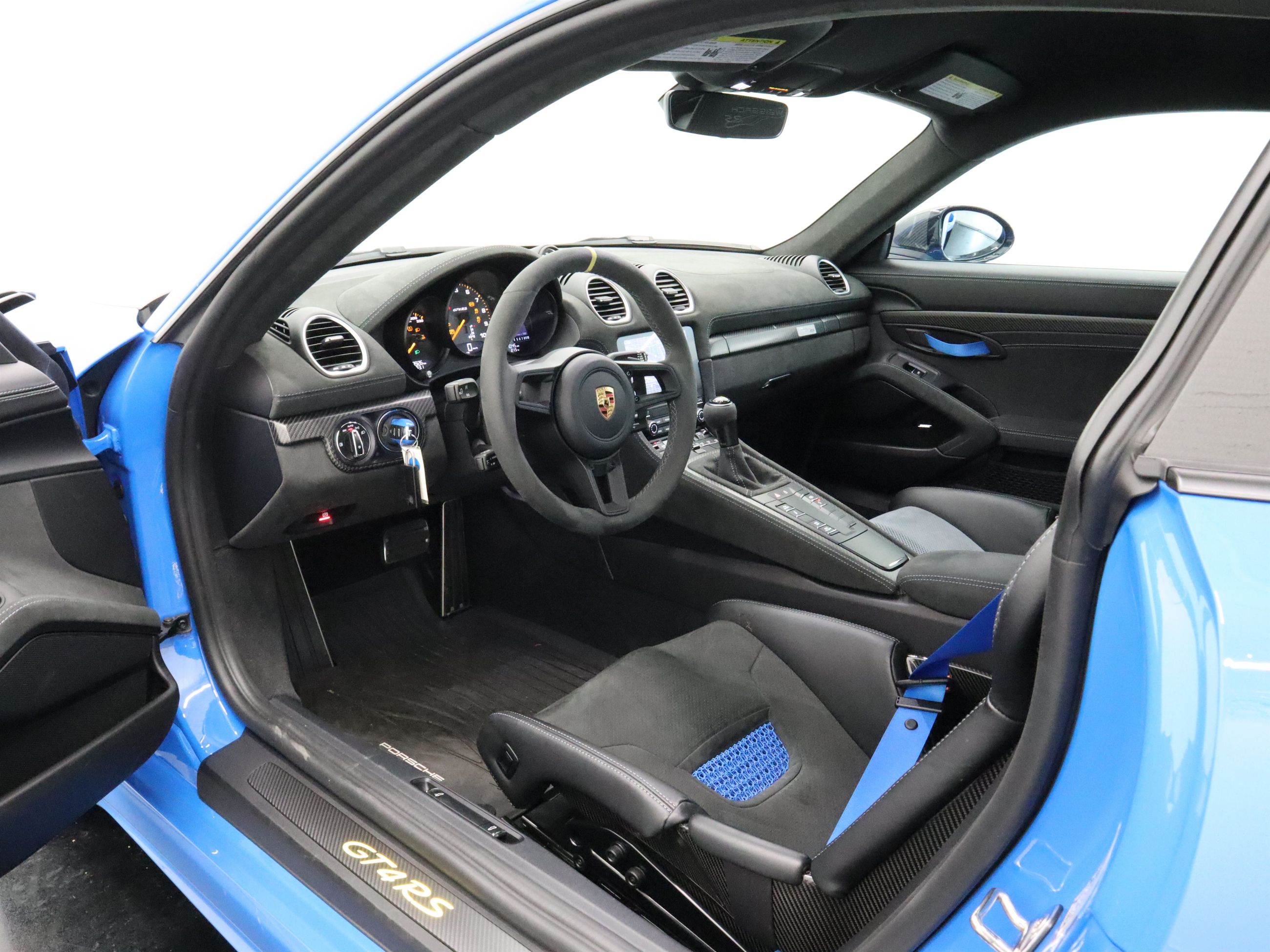 2023 Porsche 718 Cayman in Vancouver, British Columbia