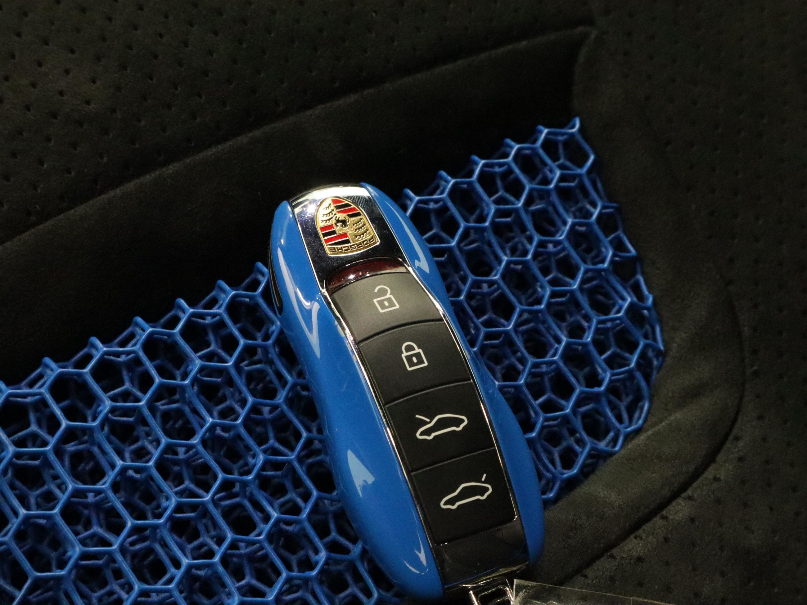 2023 Porsche 718 Cayman in Vancouver, British Columbia
