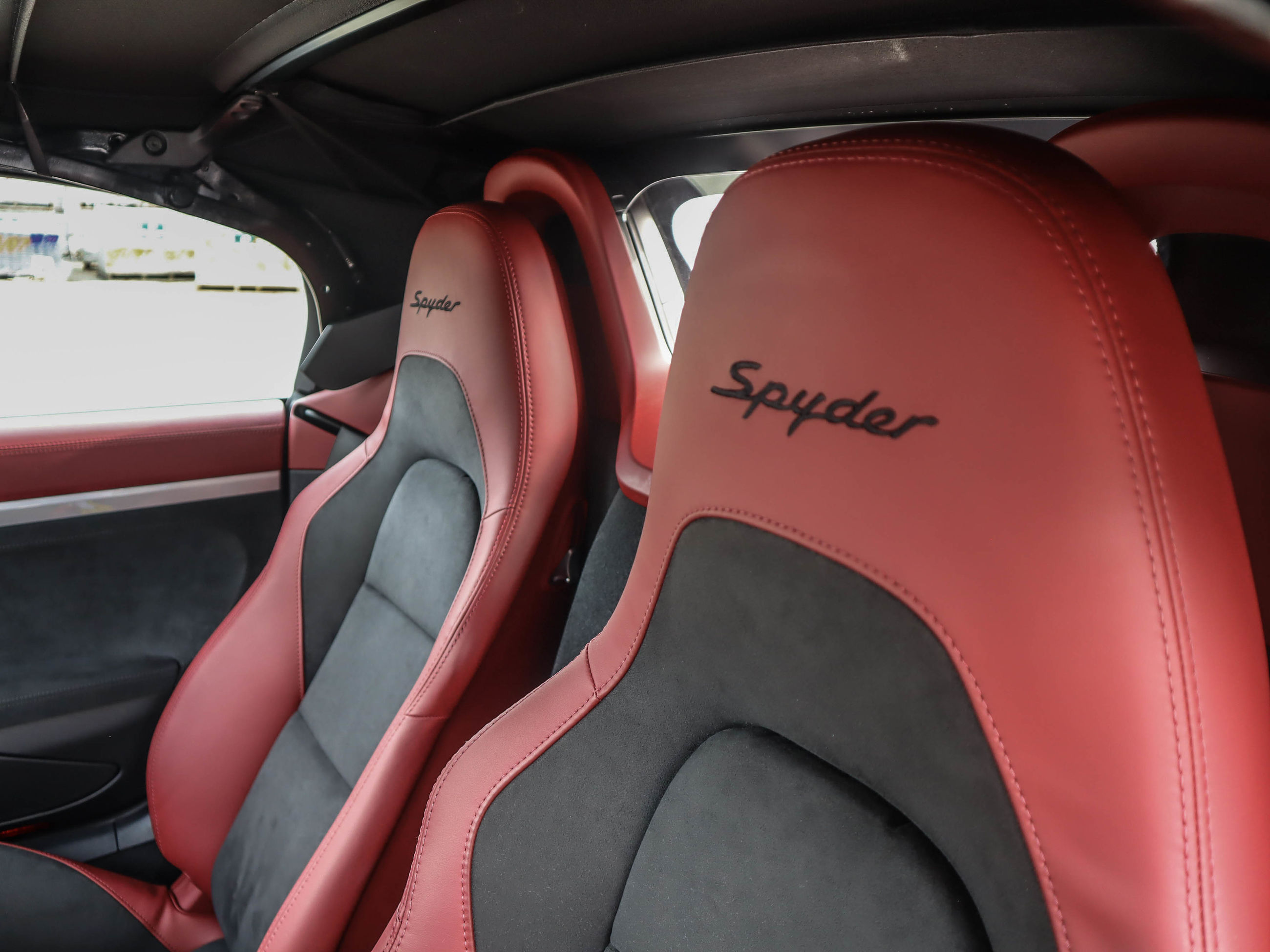 Porsche 718 Spyder  2021 à Vancouver, Colombie-Britannique
