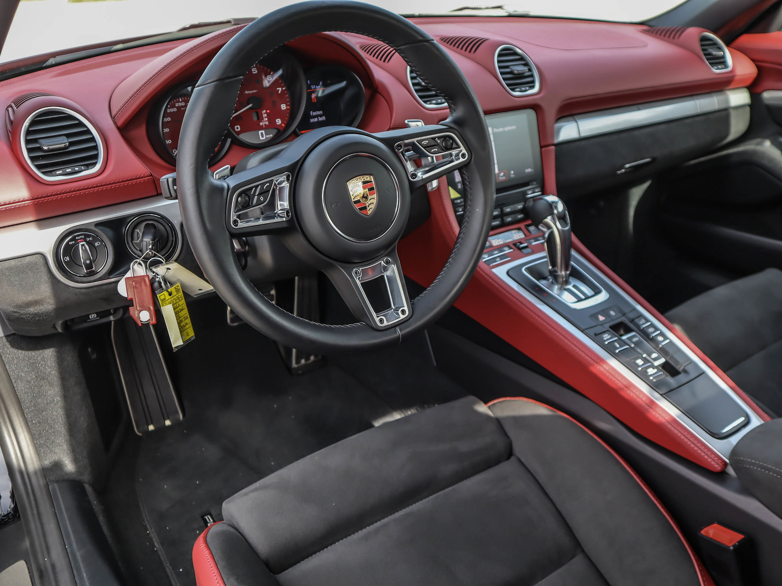 Porsche 718 Spyder  2021 à Vancouver, Colombie-Britannique