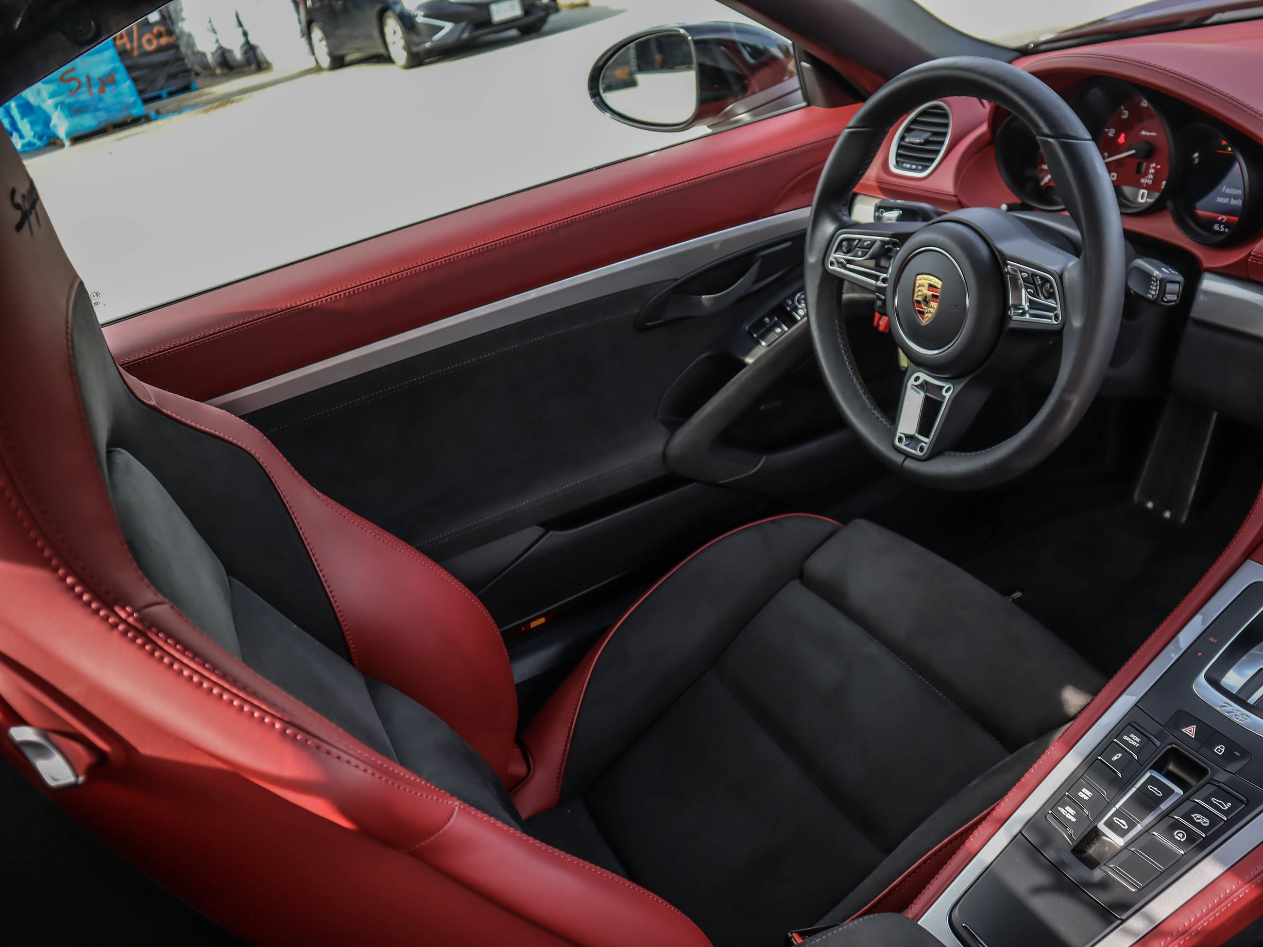 Porsche 718 Spyder  2021 à Vancouver, Colombie-Britannique