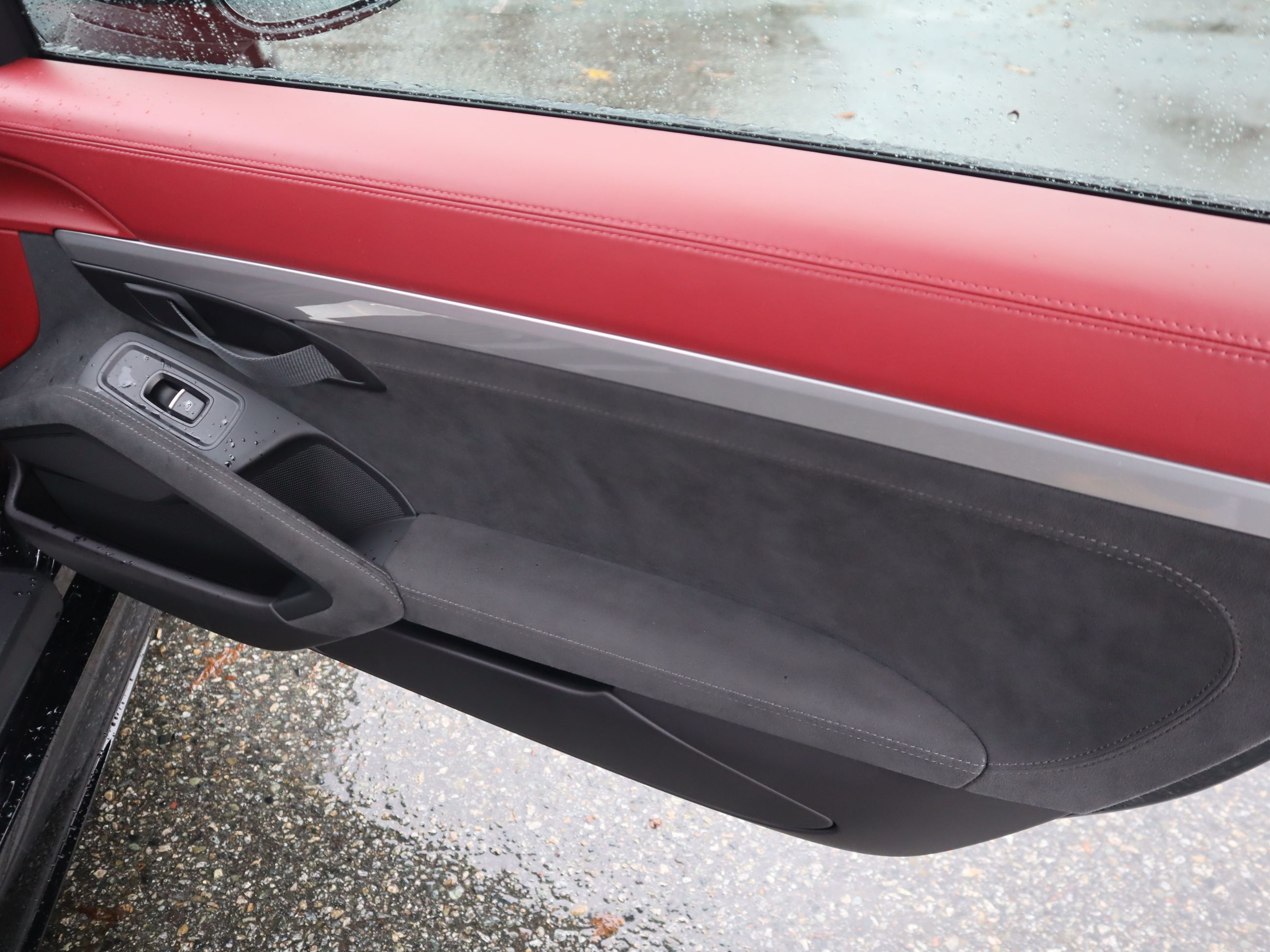 2021 Porsche 718 Spyder in Vancouver, British Columbia