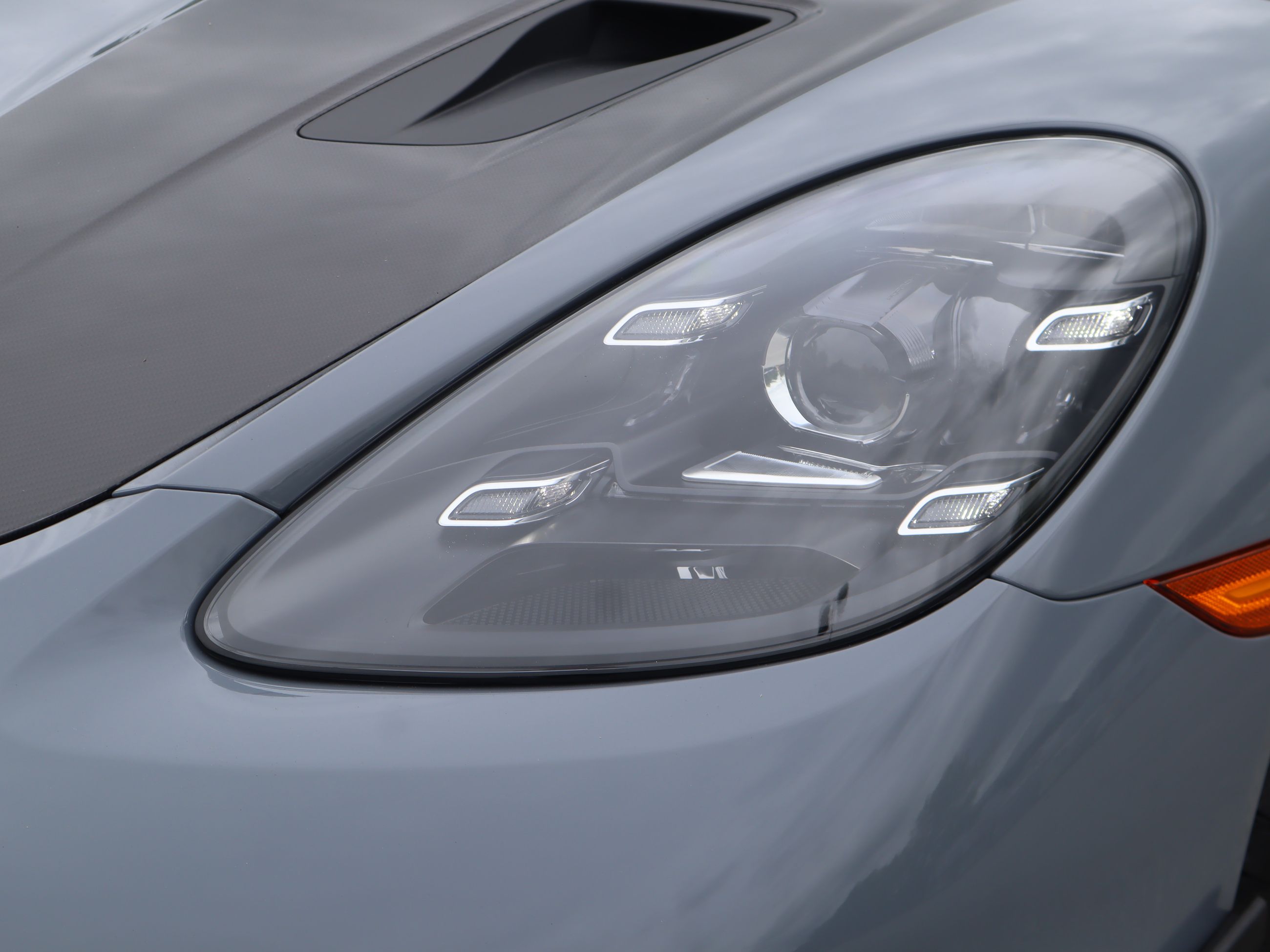 Porsche 718 Spyder  2024 à Vancouver, Colombie-Britannique