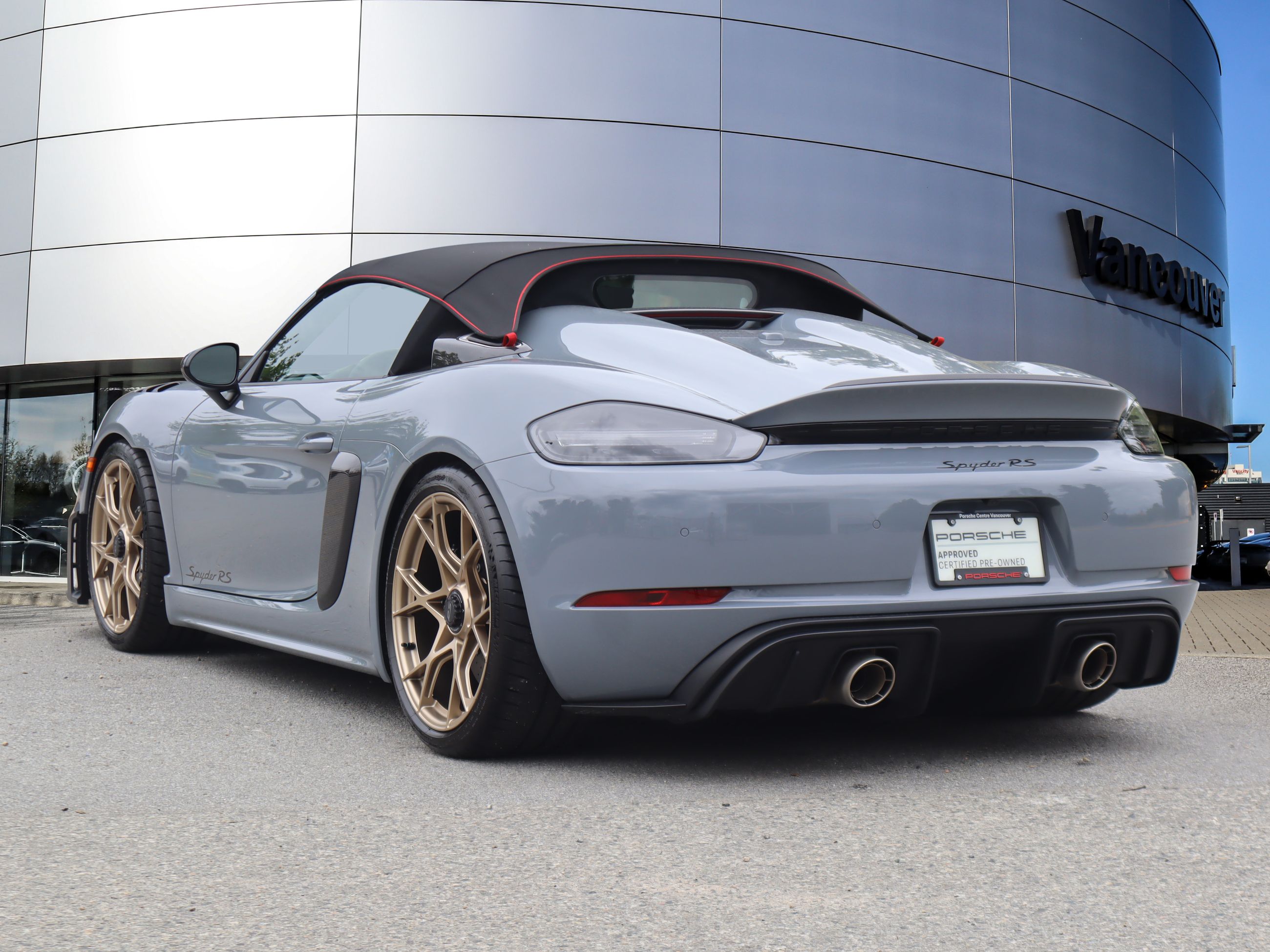 Porsche 718 Spyder  2024 à Vancouver, Colombie-Britannique