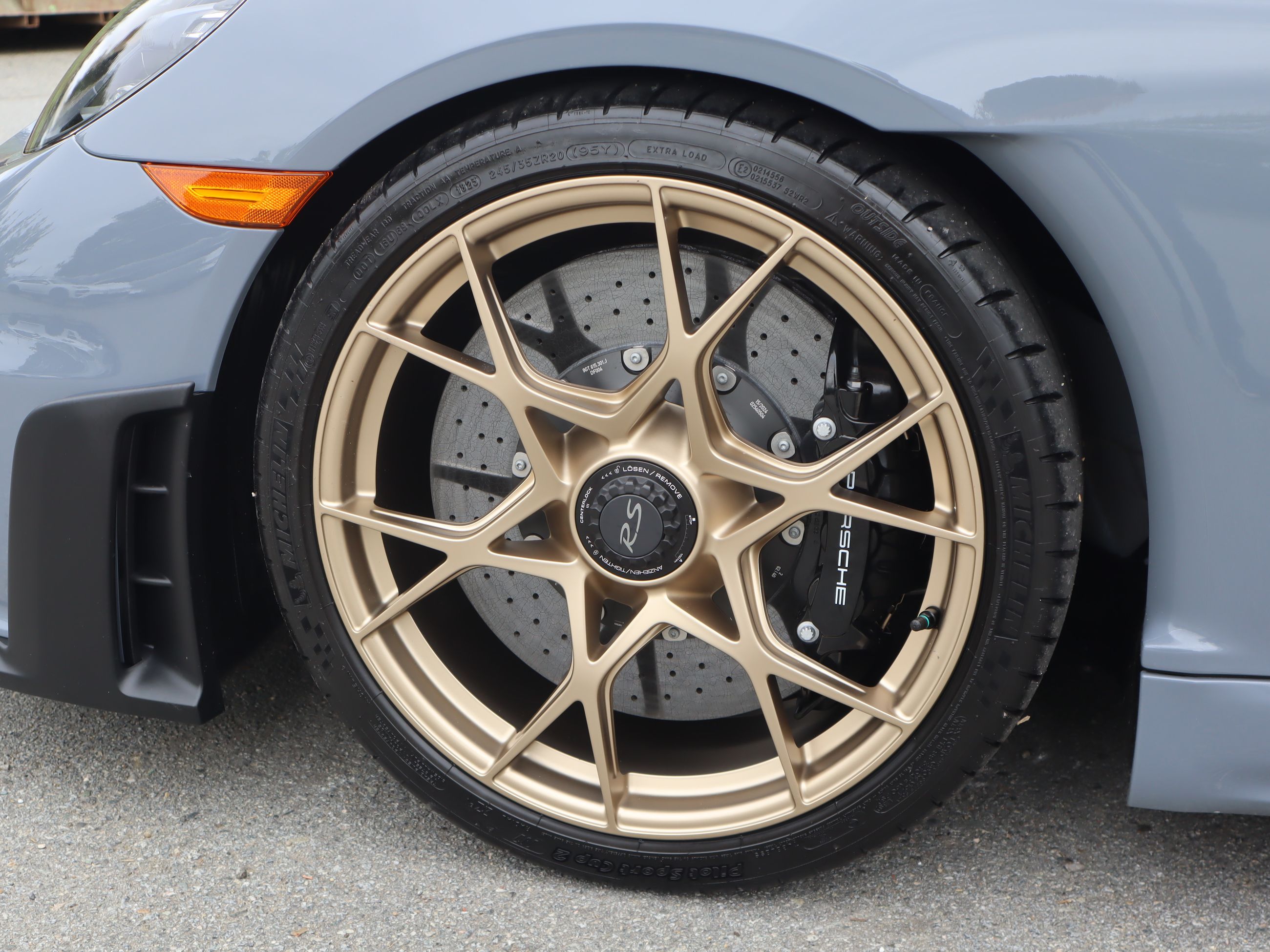 Porsche 718 Spyder  2024 à Vancouver, Colombie-Britannique