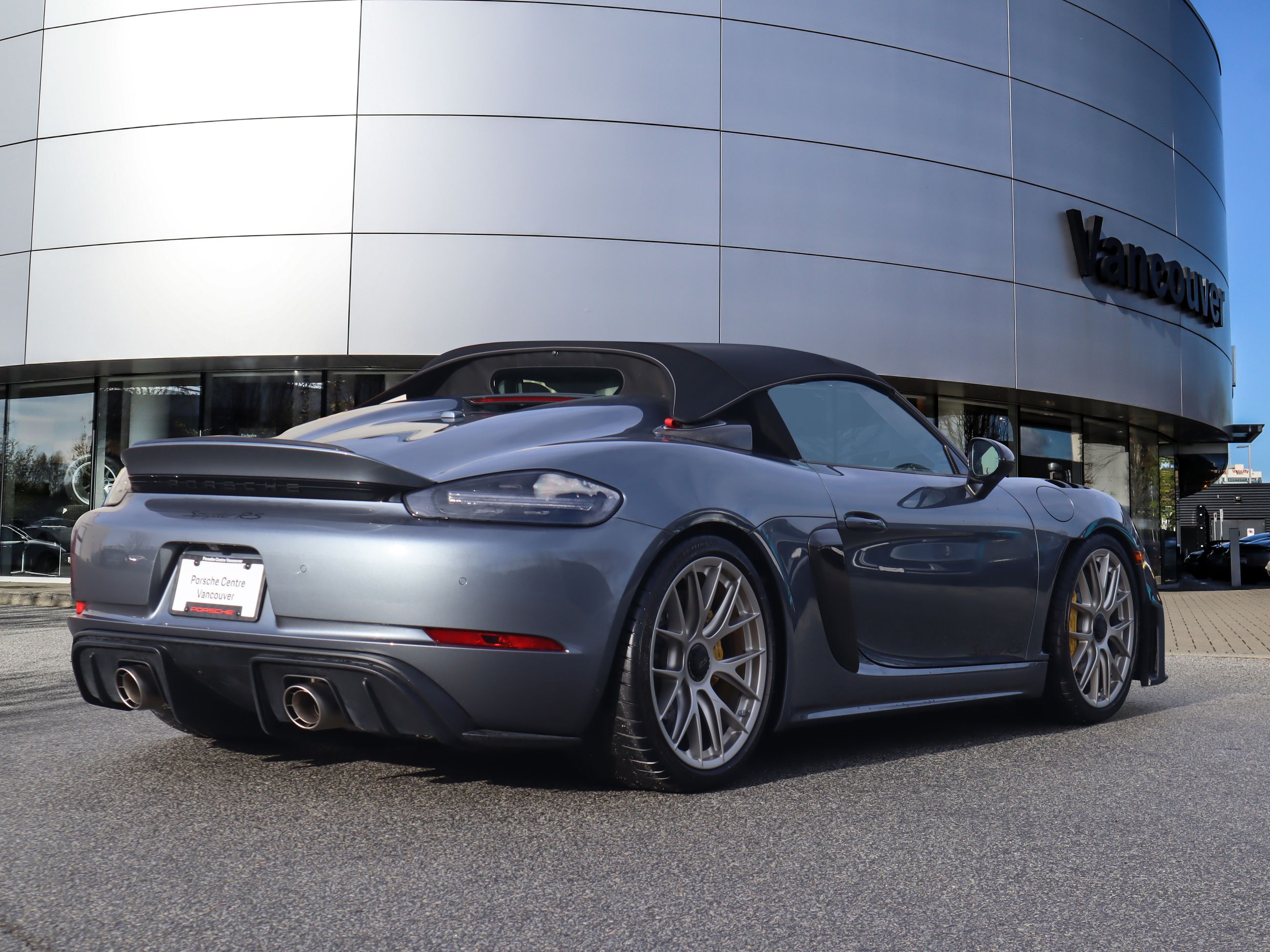 Porsche 718 Spyder  2024 à Vancouver, Colombie-Britannique