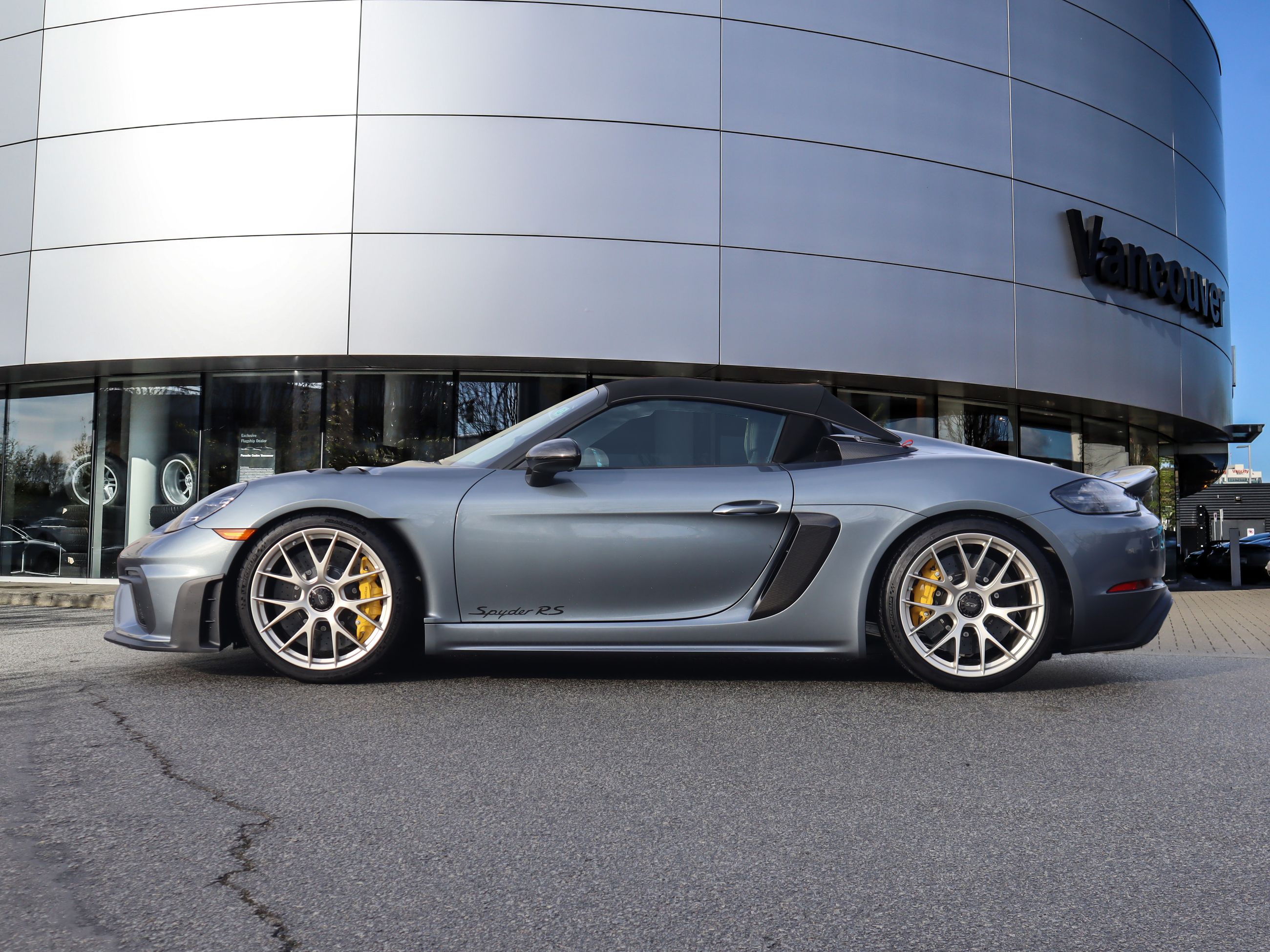 Porsche 718 Spyder  2024 à Vancouver, Colombie-Britannique