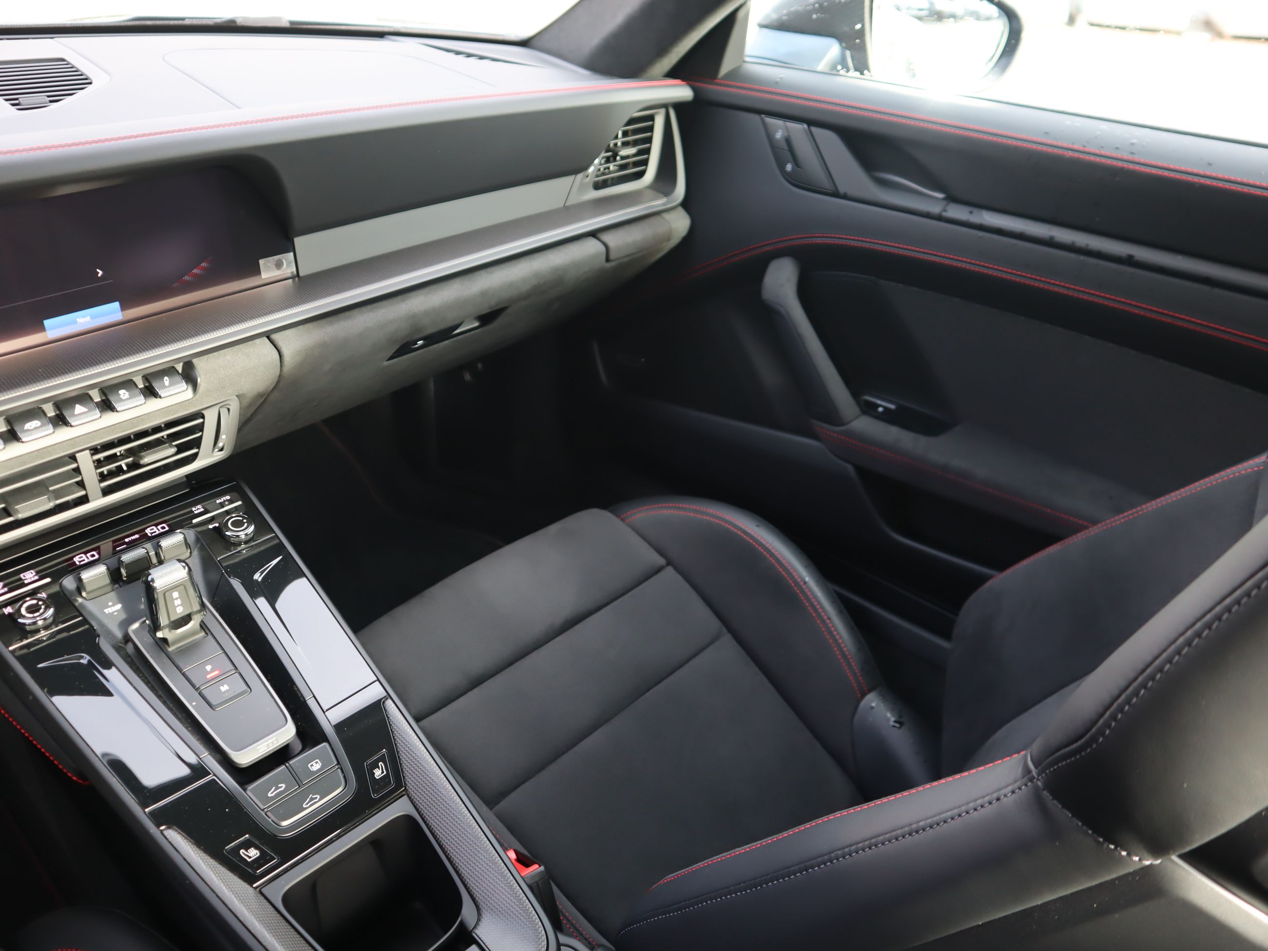 2025 Porsche 911 in Vancouver, British Columbia