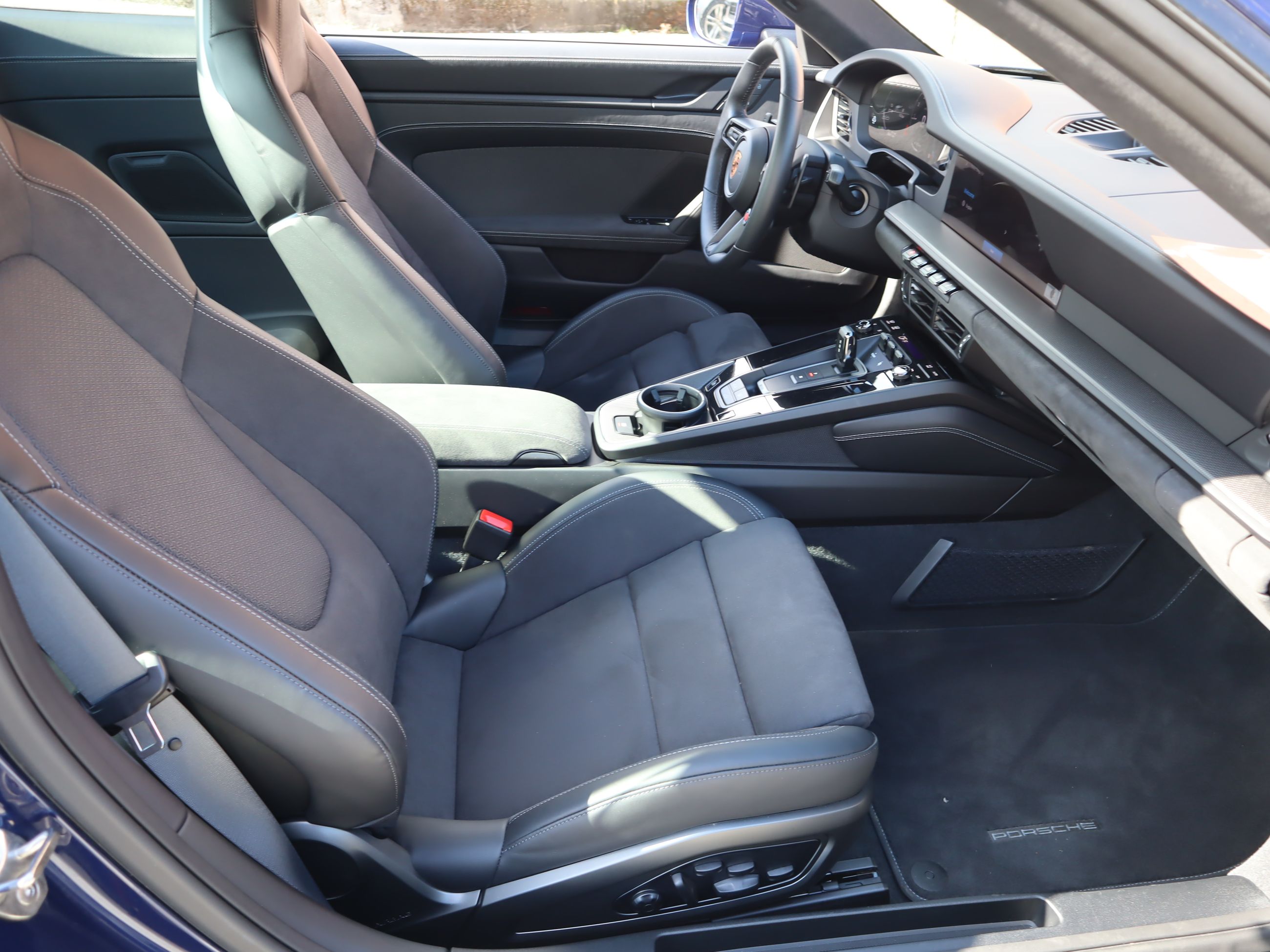 2025 Porsche 911 in Vancouver, British Columbia
