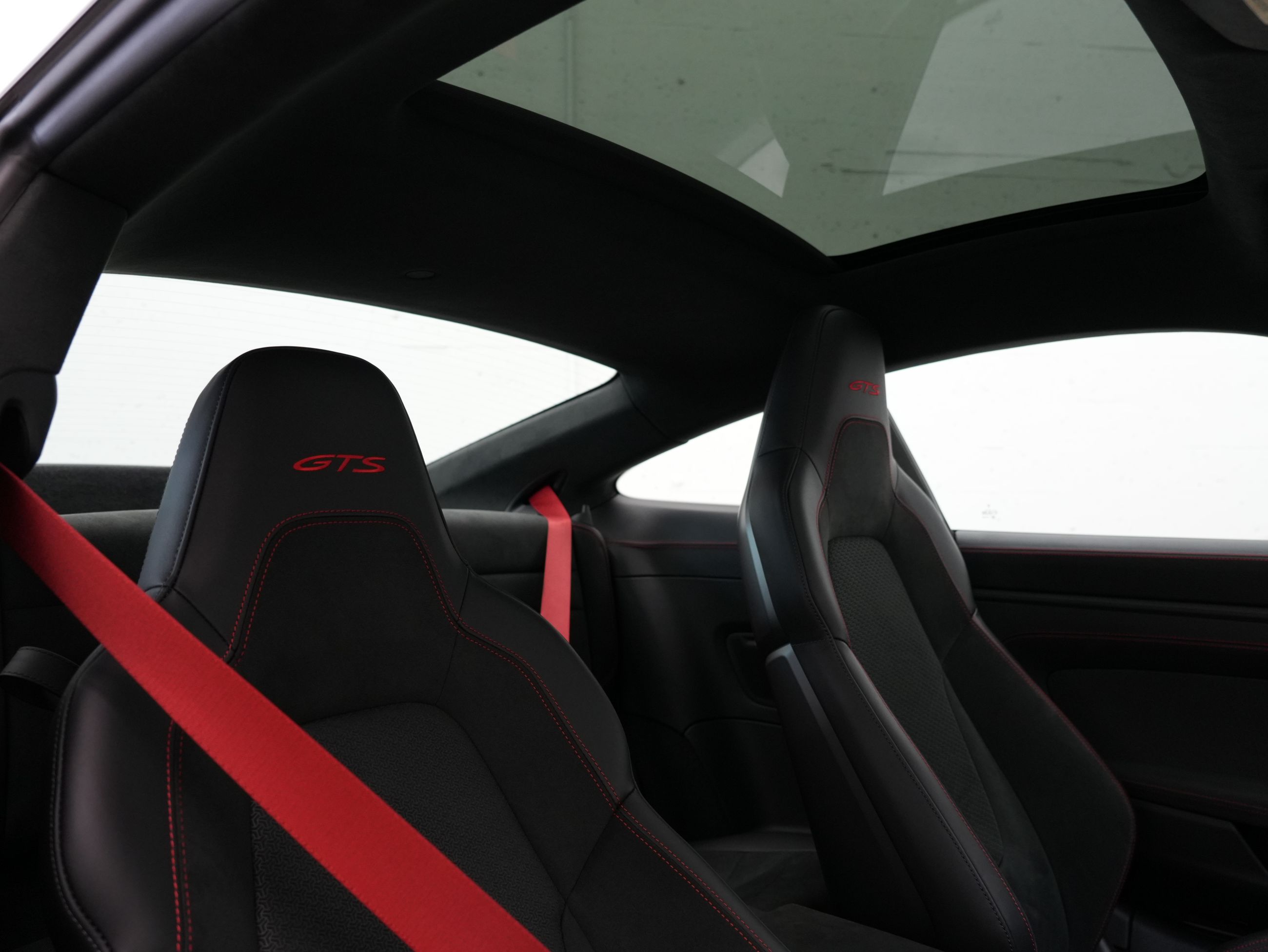 2025 Porsche 911 in Vancouver, British Columbia