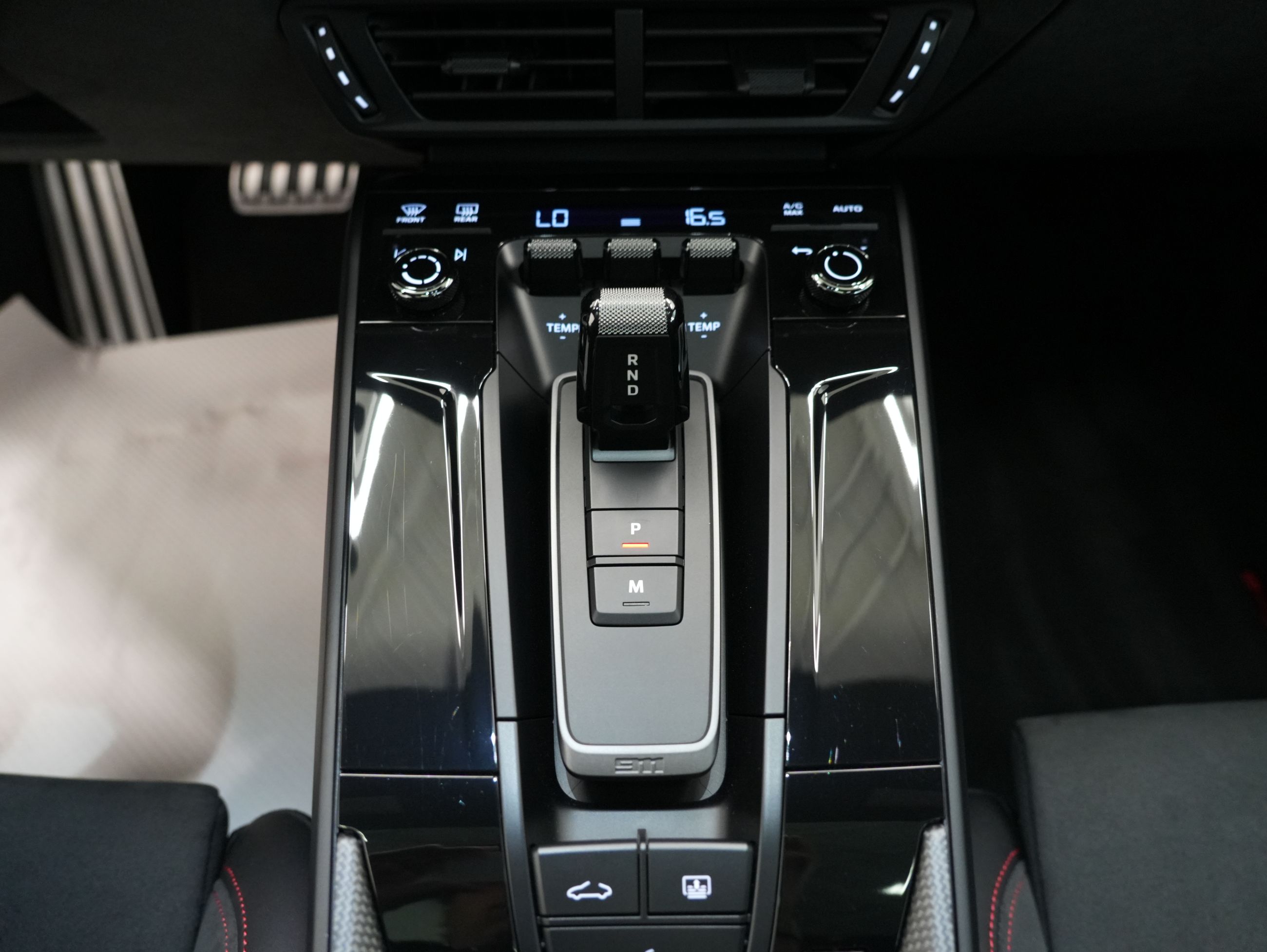 2025 Porsche 911 in Vancouver, British Columbia