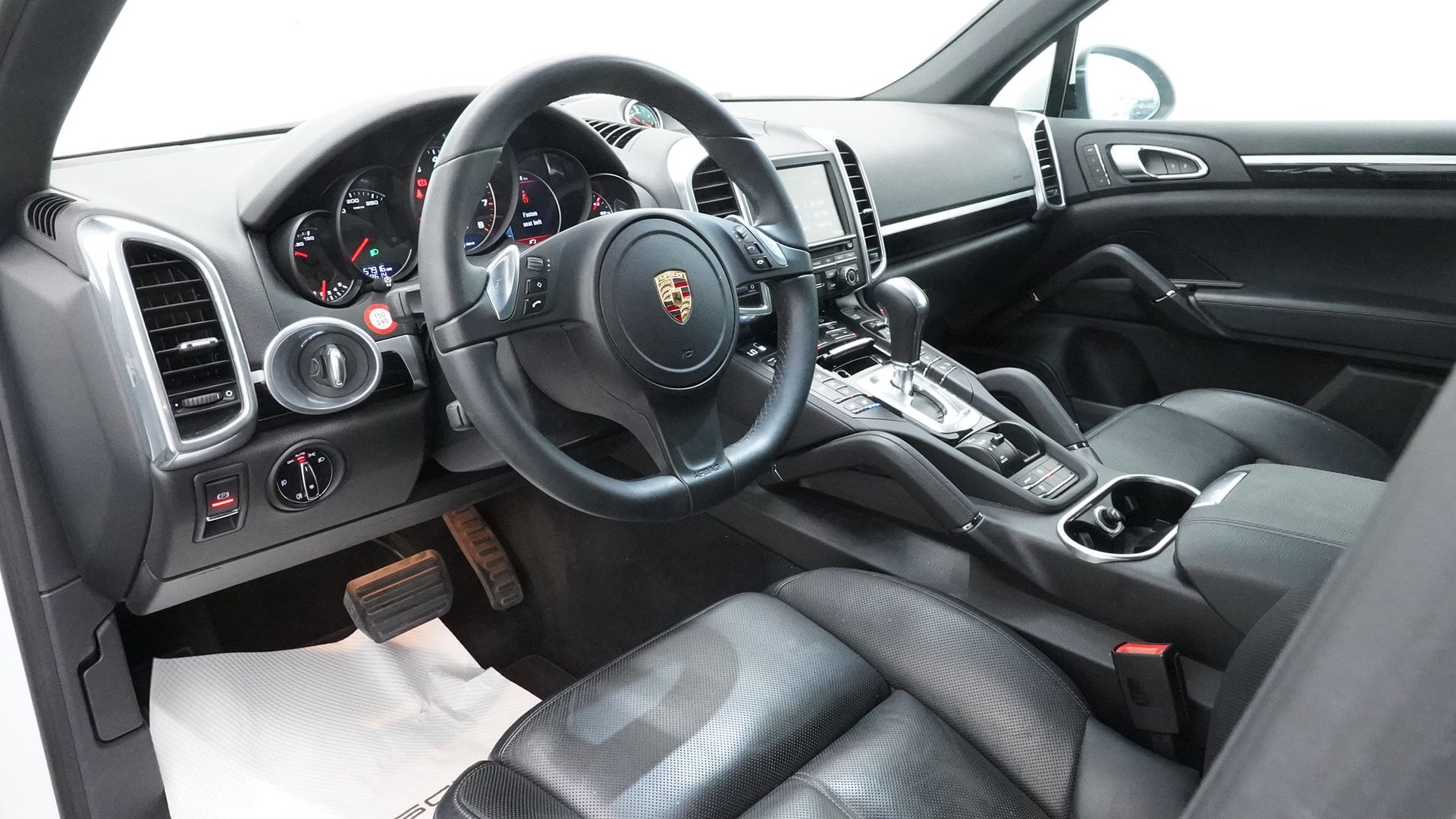 Porsche Cayenne  2014 à Vancouver, Colombie-Britannique