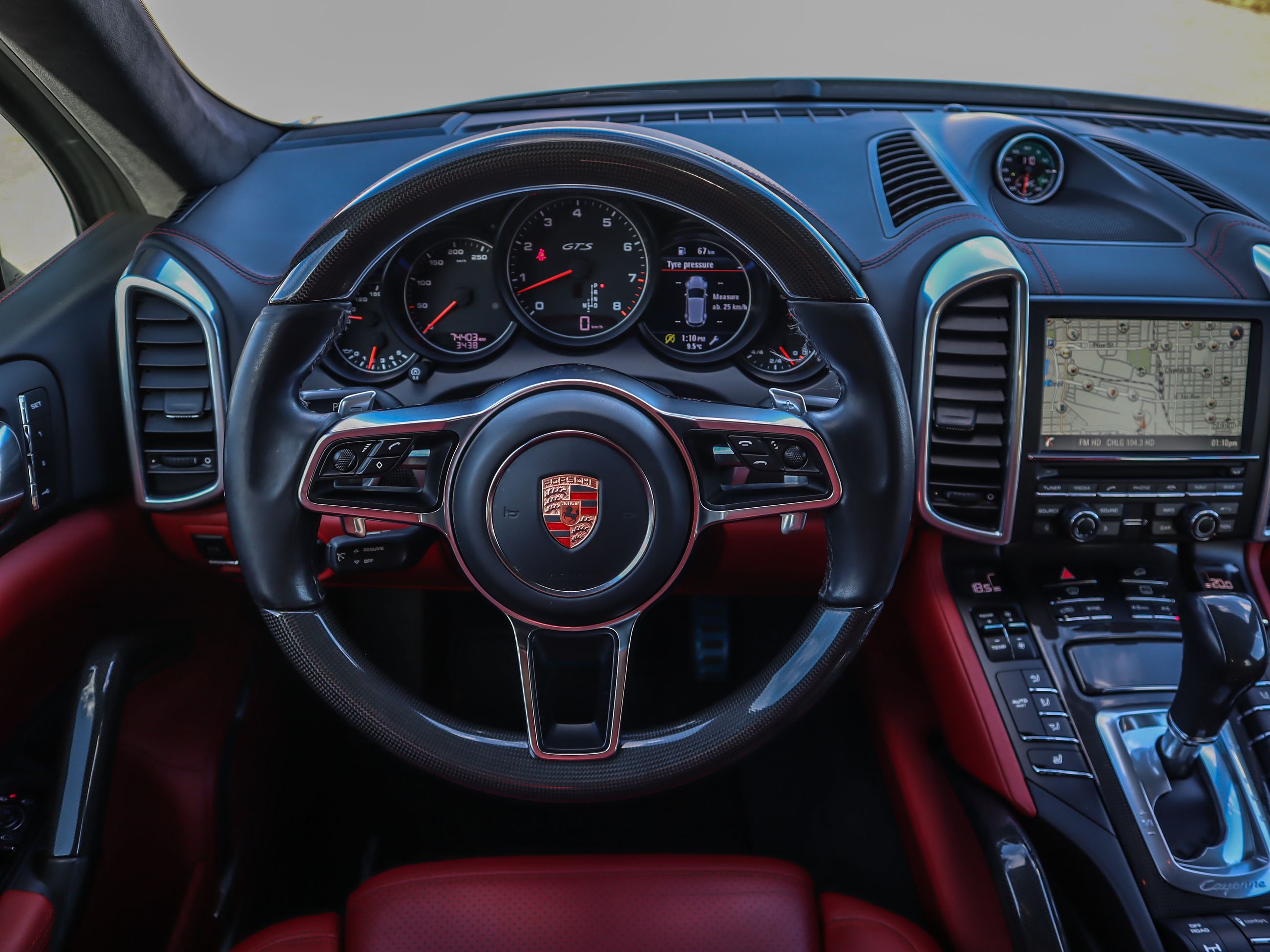 2016 Porsche Cayenne in Vancouver, British Columbia