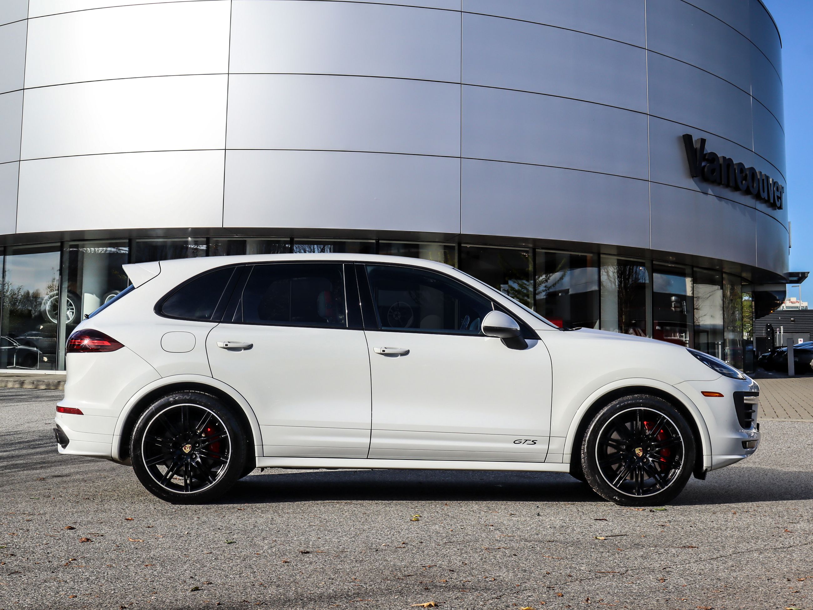 2016 Porsche Cayenne in Vancouver, British Columbia