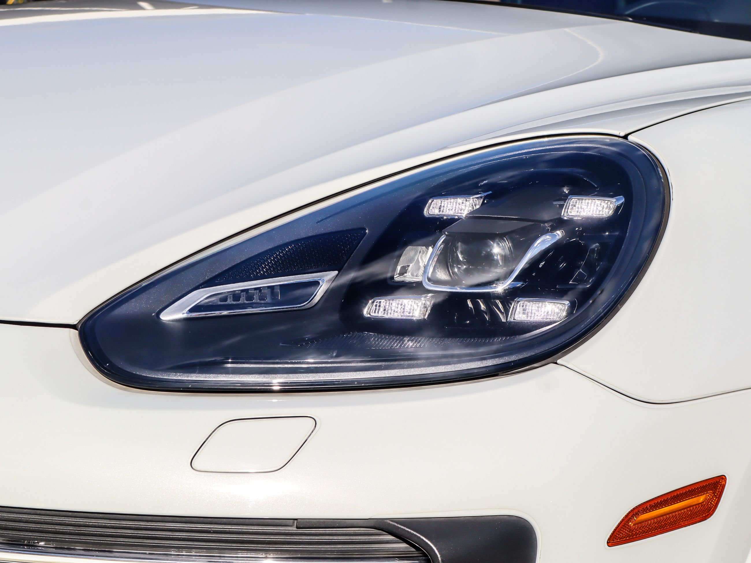 2016 Porsche Cayenne in Vancouver, British Columbia