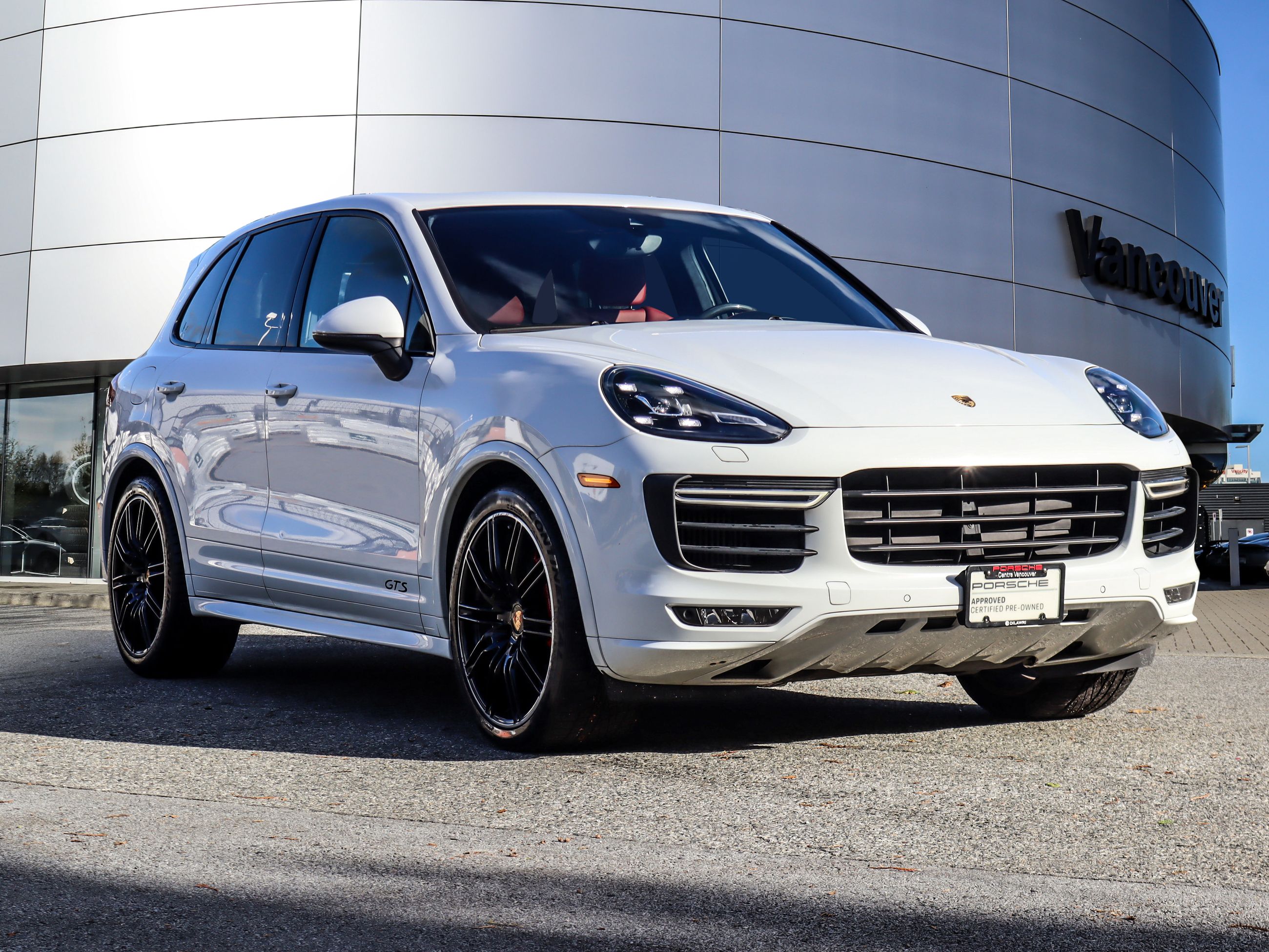 2016 Porsche Cayenne in Vancouver, British Columbia
