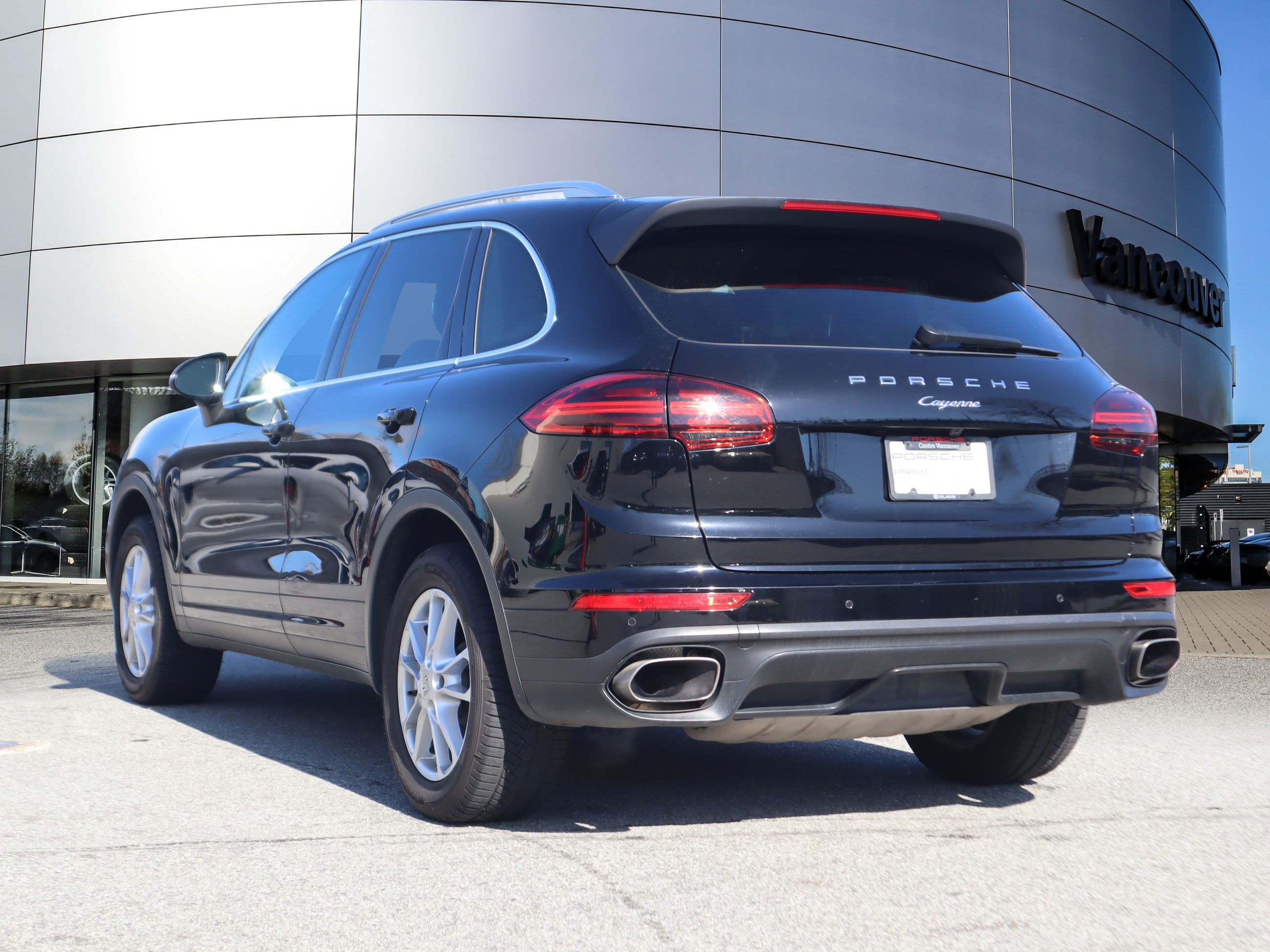 2016 Porsche Cayenne in Vancouver, British Columbia