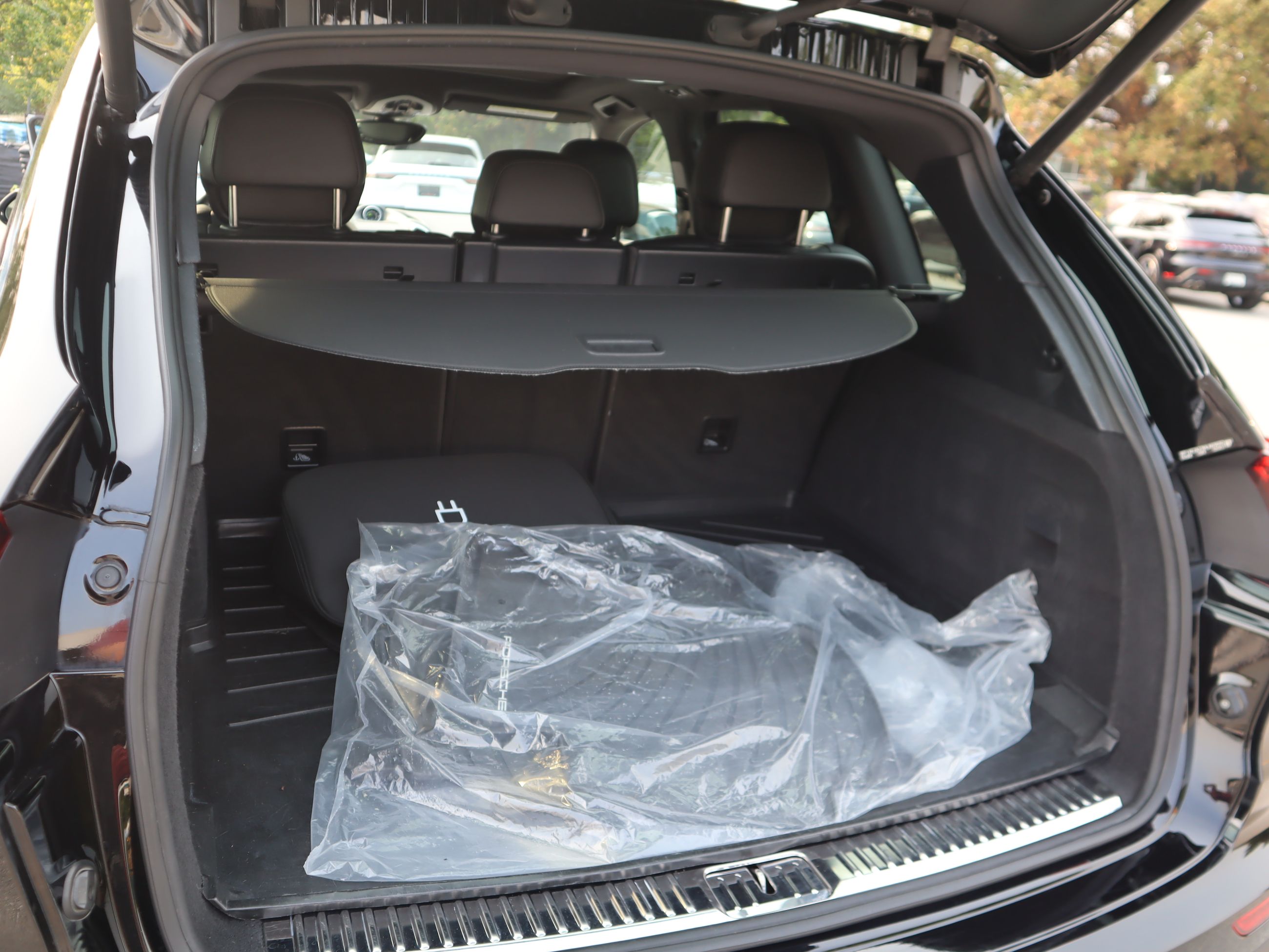 2017 Porsche Cayenne in Vancouver, British Columbia