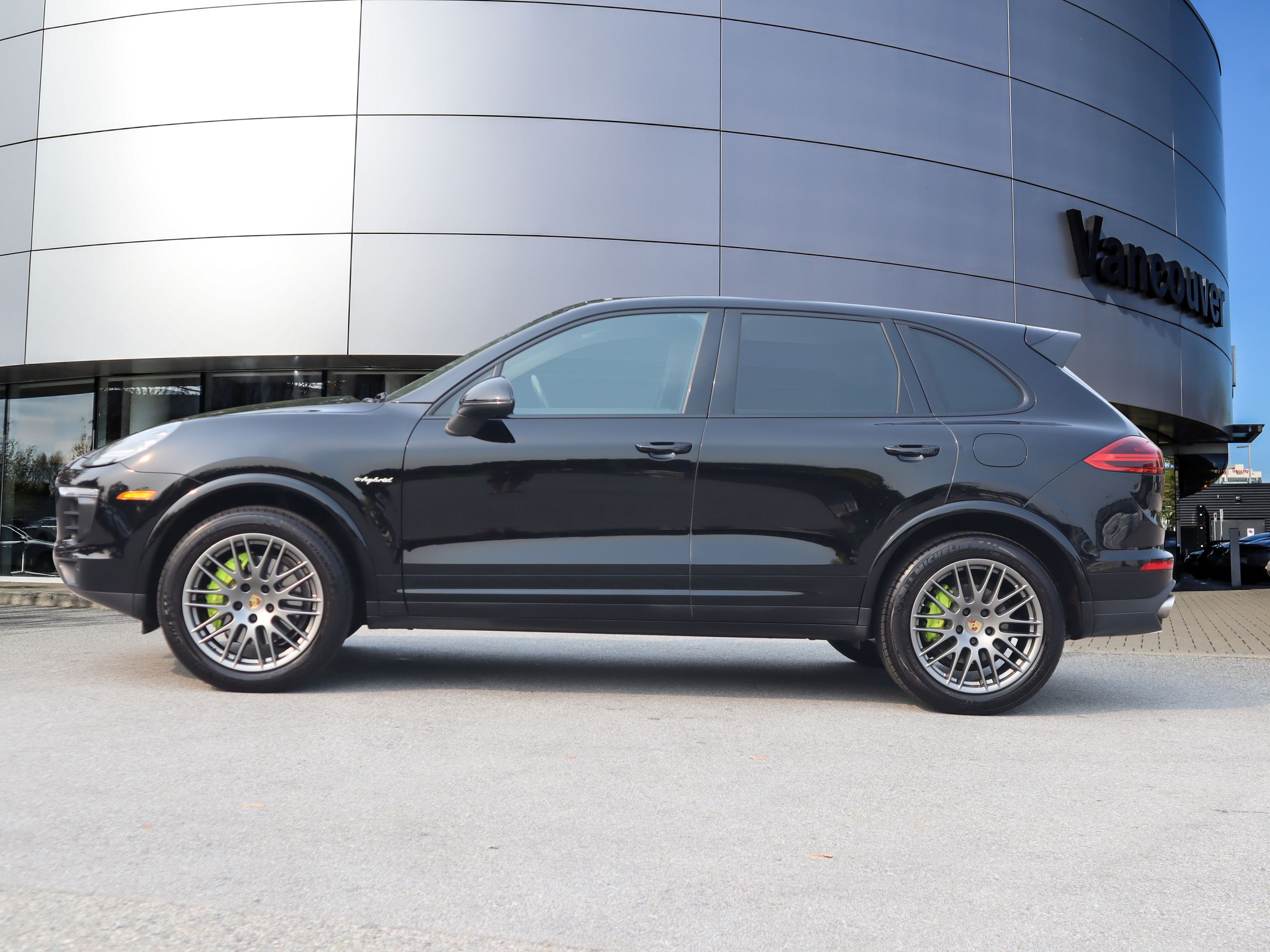 2017 Porsche Cayenne in Vancouver, British Columbia