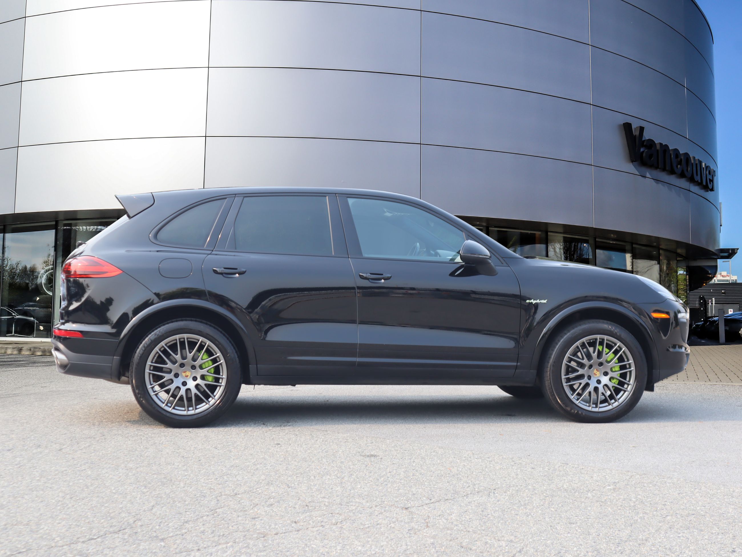 2017 Porsche Cayenne in Vancouver, British Columbia