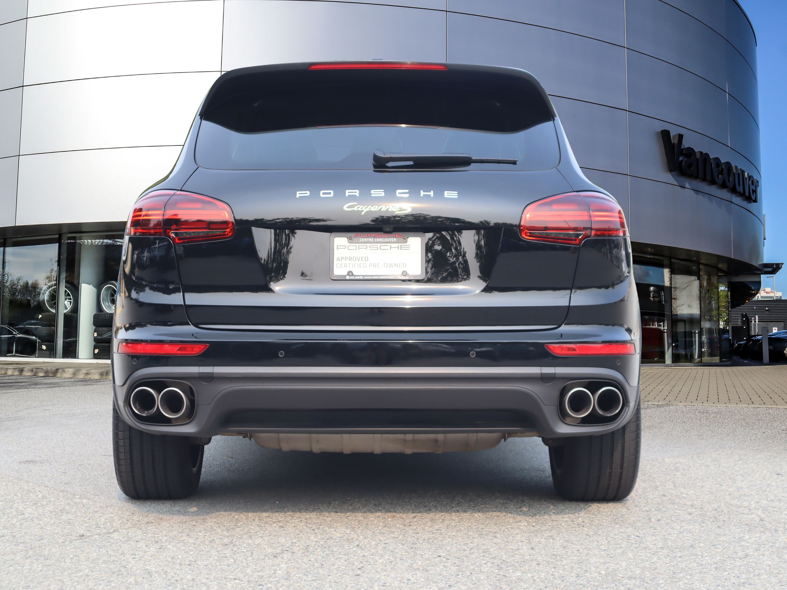 2017 Porsche Cayenne in Vancouver, British Columbia