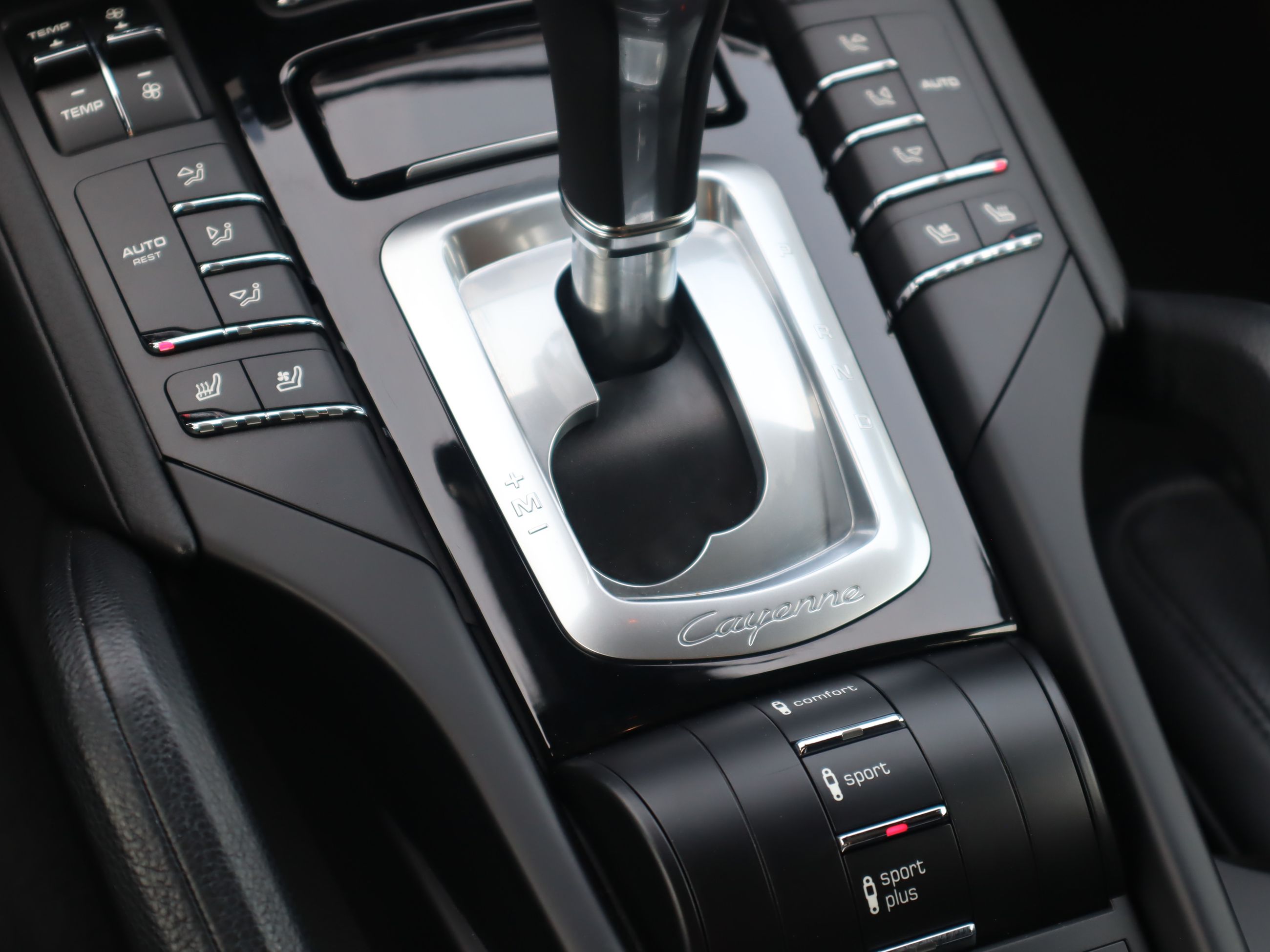 2017 Porsche Cayenne in Vancouver, British Columbia