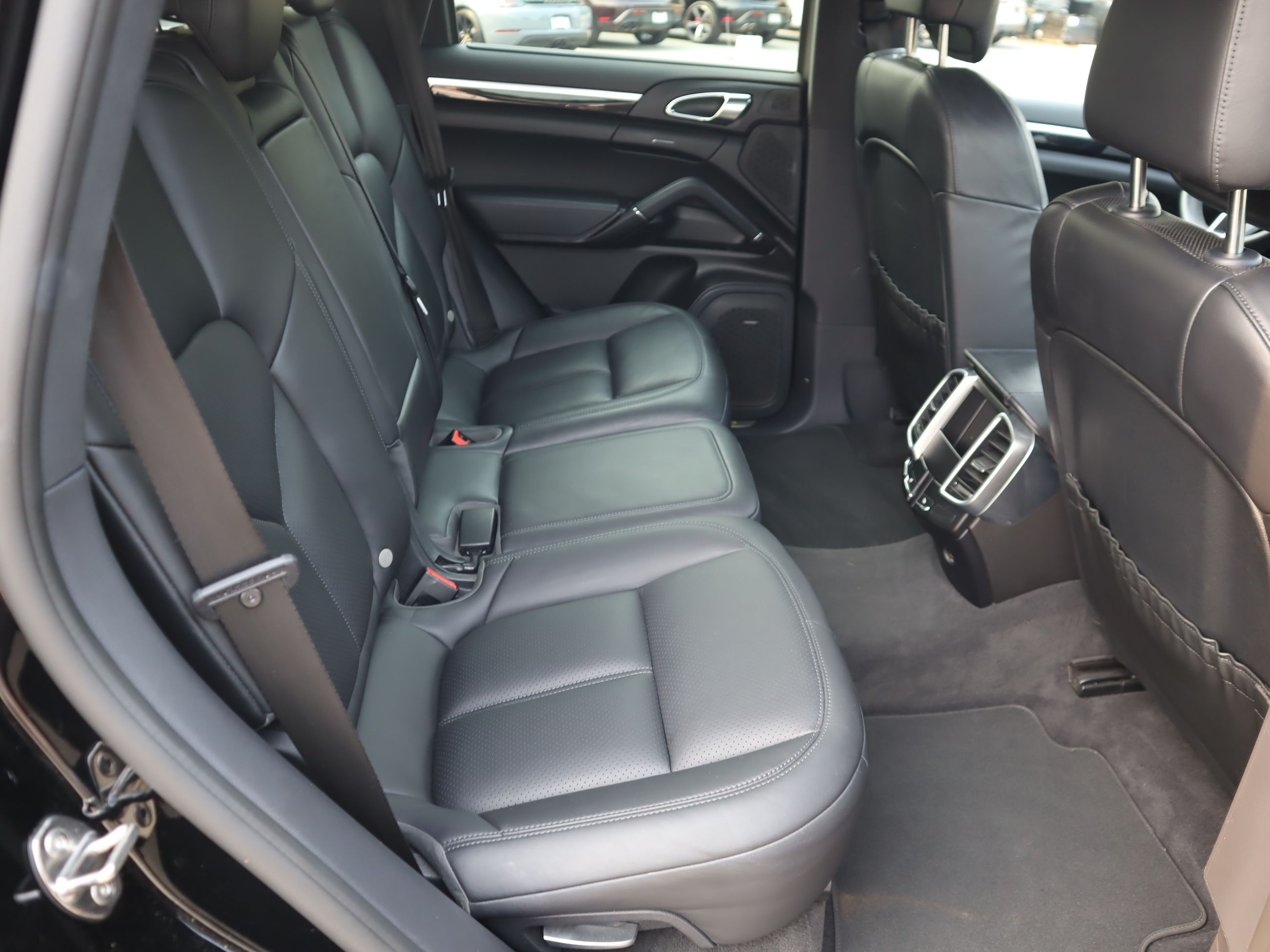 2017 Porsche Cayenne in Vancouver, British Columbia