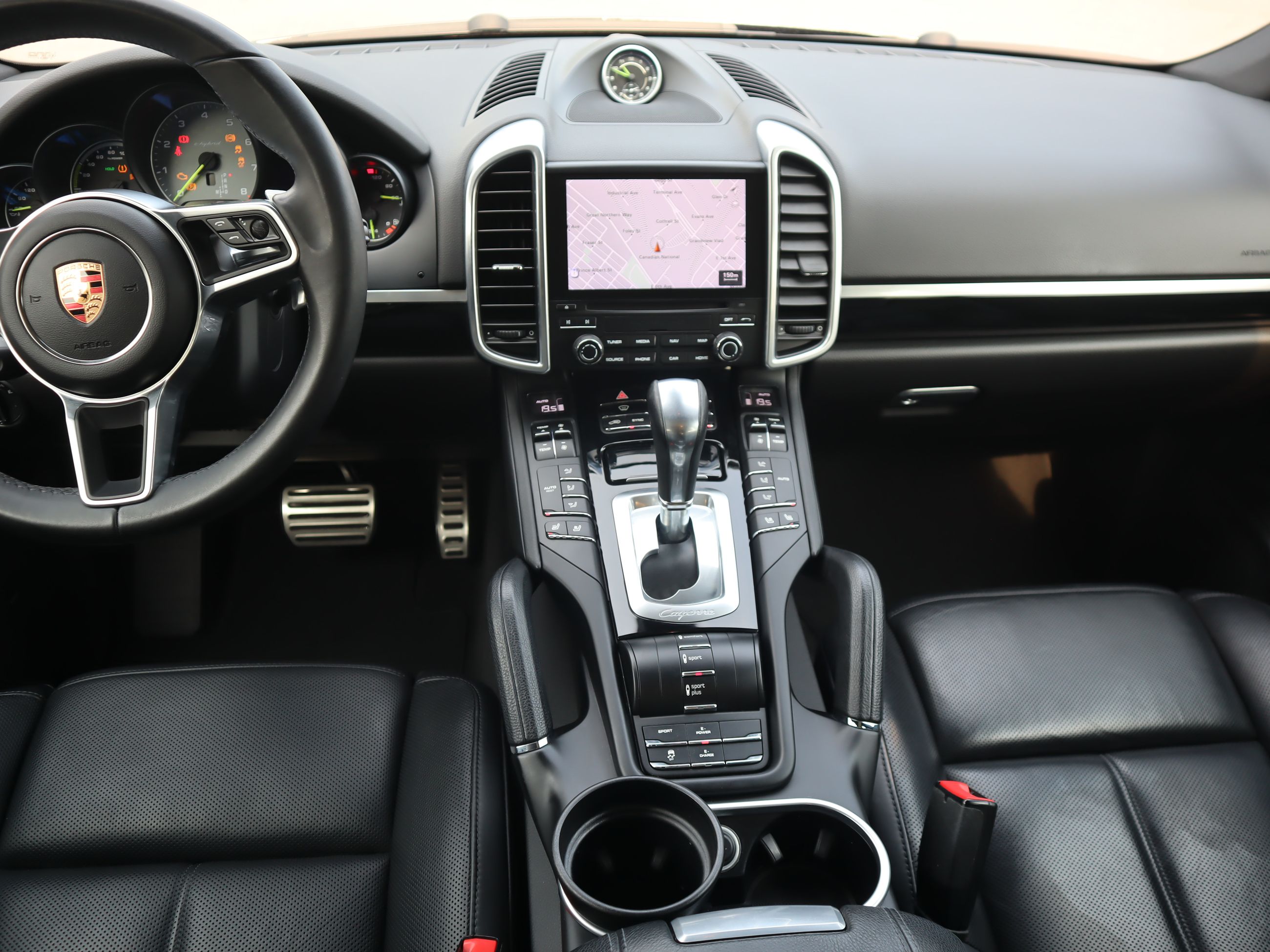2017 Porsche Cayenne in Vancouver, British Columbia