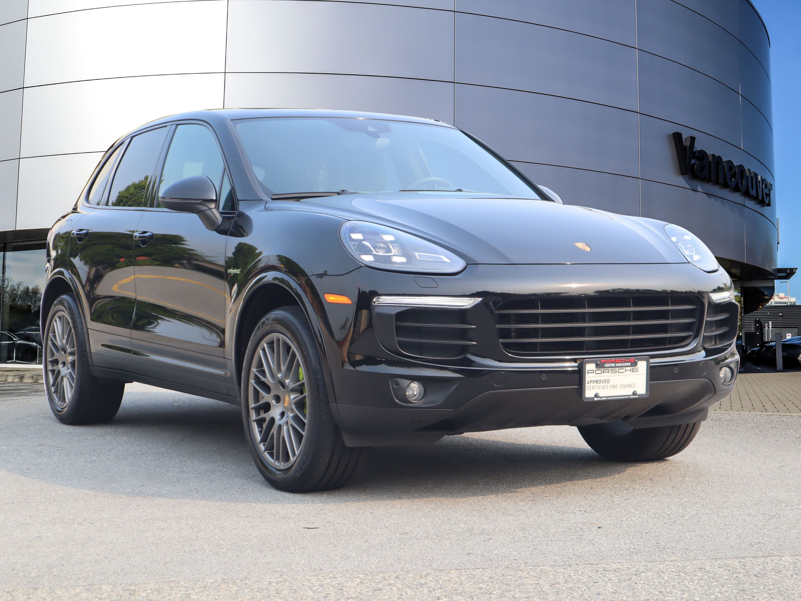 2017 Porsche Cayenne in Vancouver, British Columbia
