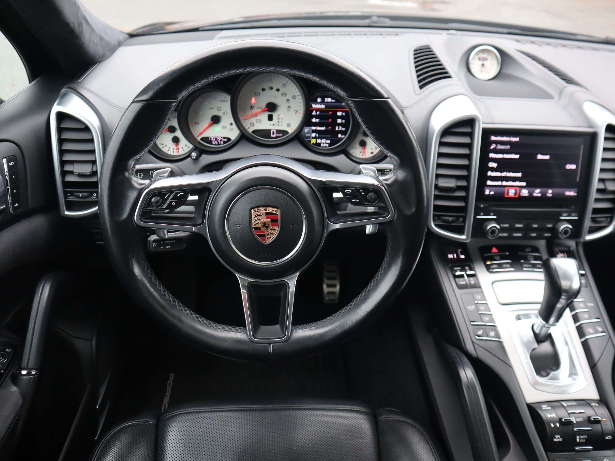 2017 Porsche Cayenne in Vancouver, British Columbia