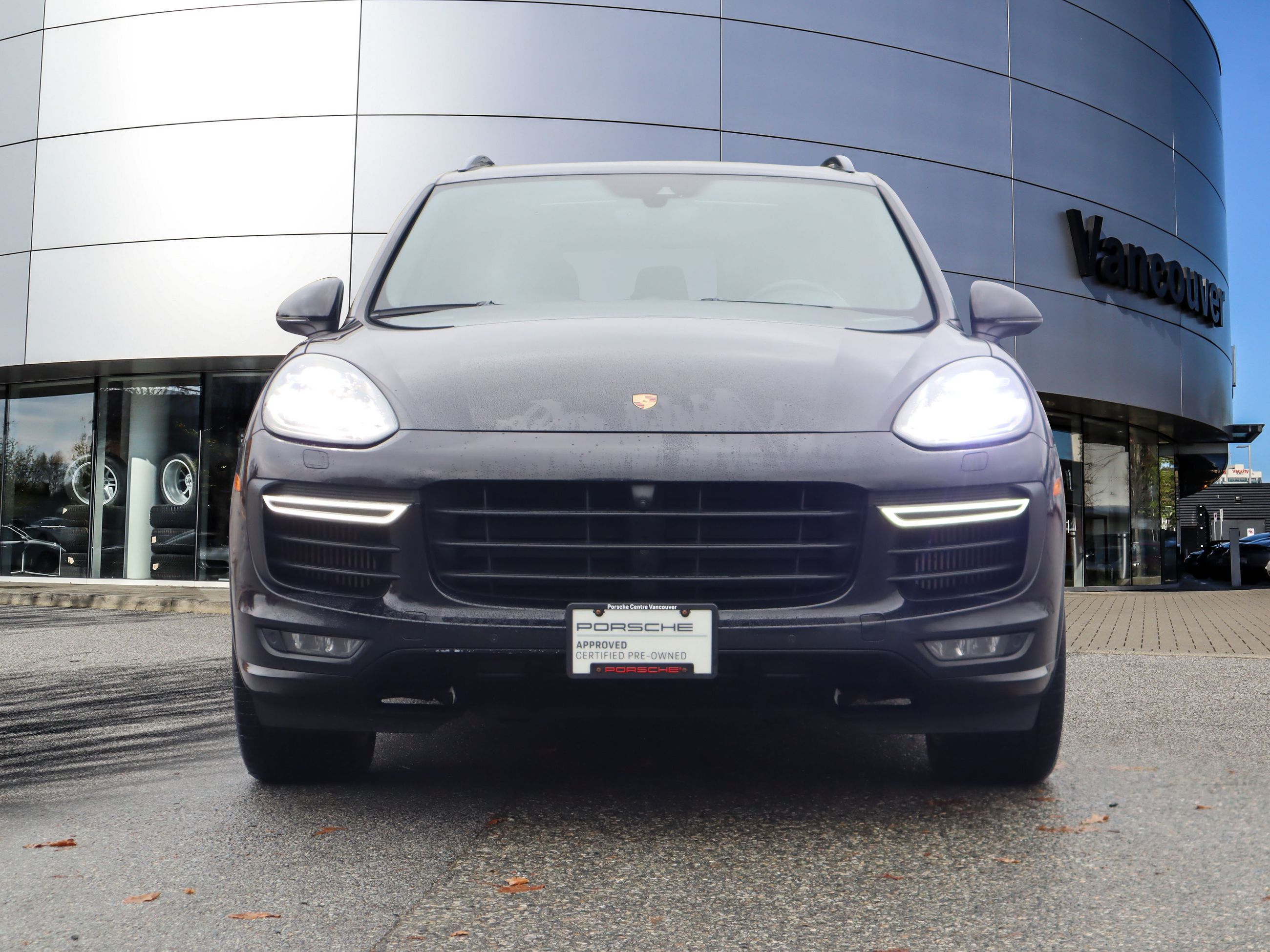 2017 Porsche Cayenne in Vancouver, British Columbia