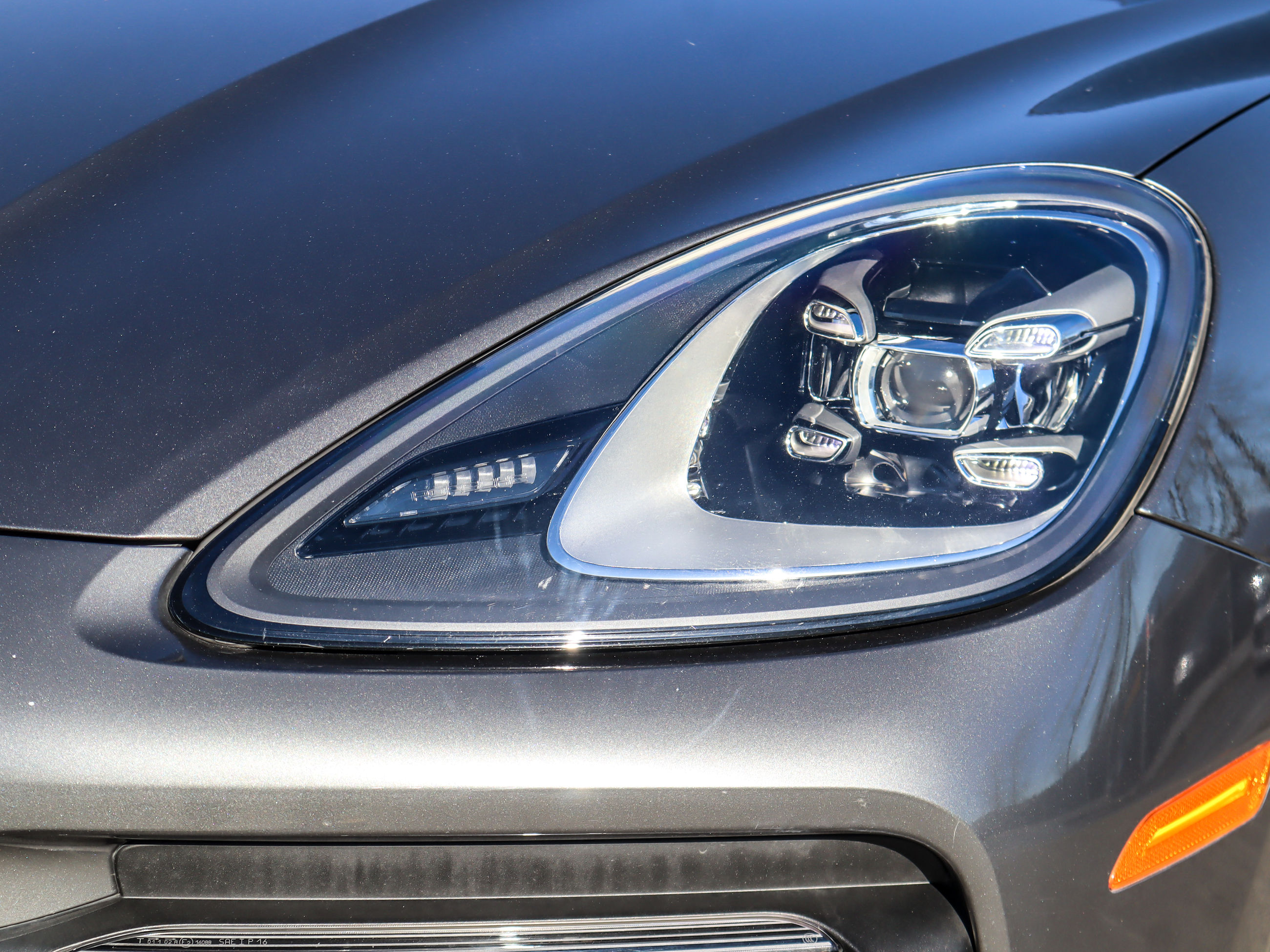 Porsche Cayenne  2019 à Vancouver, Colombie-Britannique