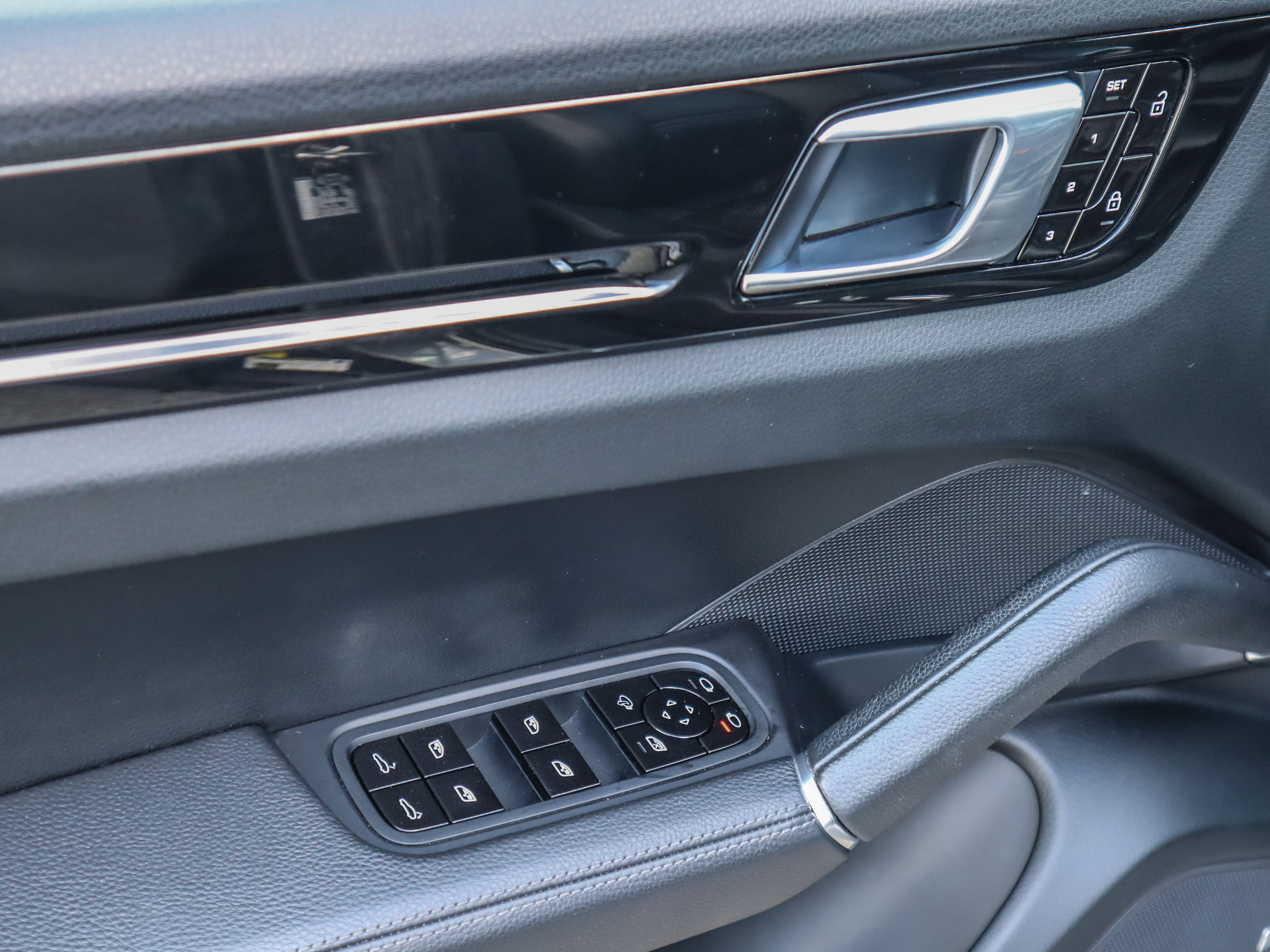 Porsche Cayenne  2019 à Vancouver, Colombie-Britannique