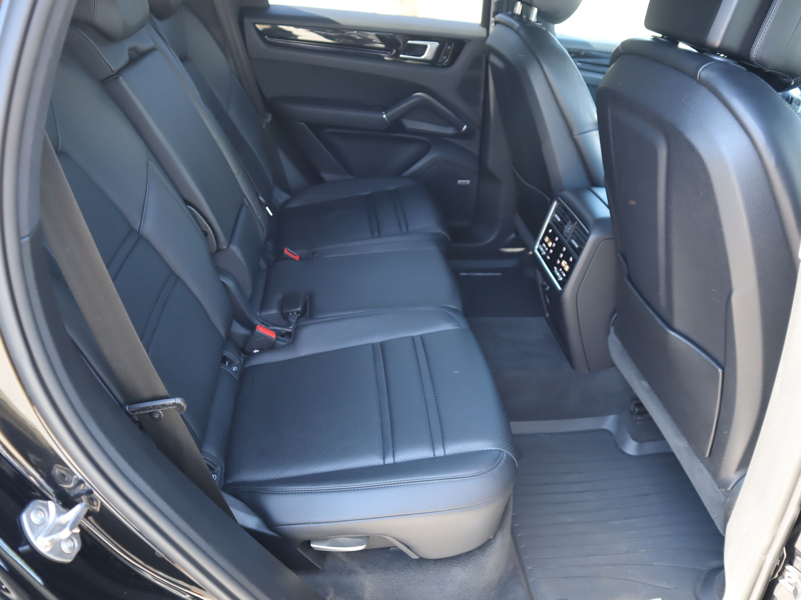 2019 Porsche Cayenne in Vancouver, British Columbia