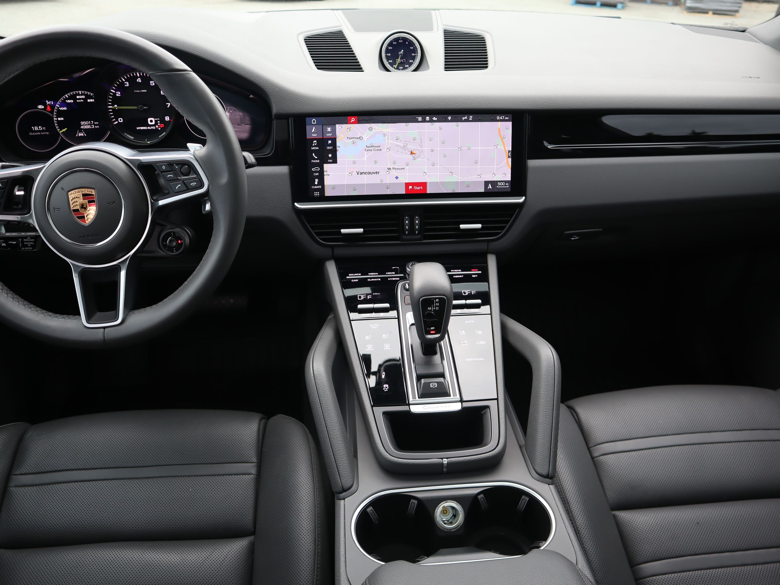 Porsche Cayenne  2020 à Vancouver, Colombie-Britannique