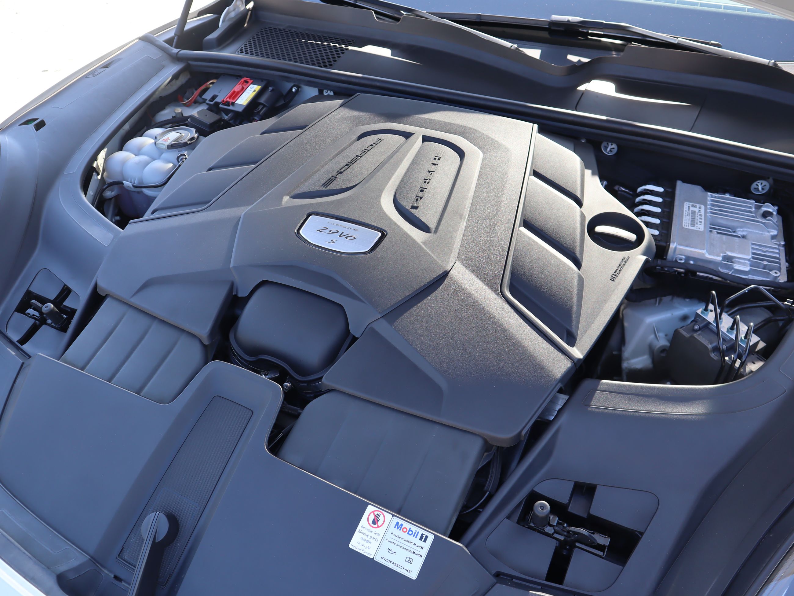 2020 Porsche Cayenne in Vancouver, British Columbia