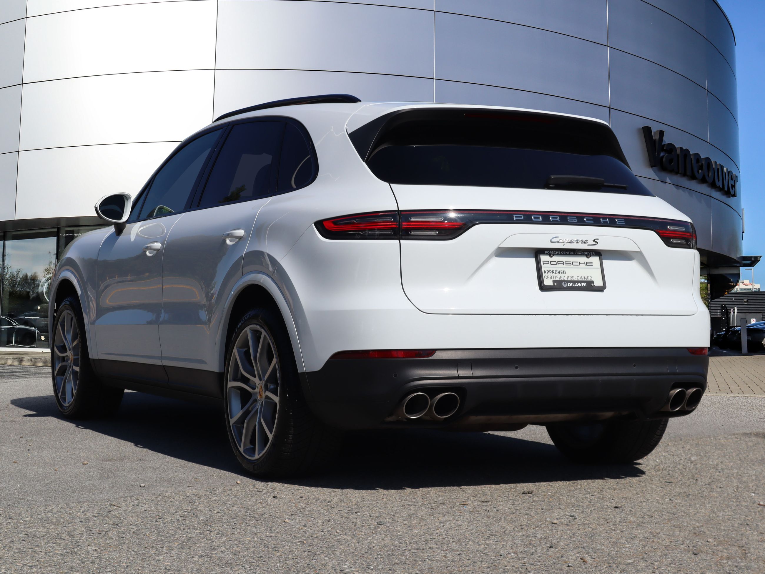 2020 Porsche Cayenne in Vancouver, British Columbia