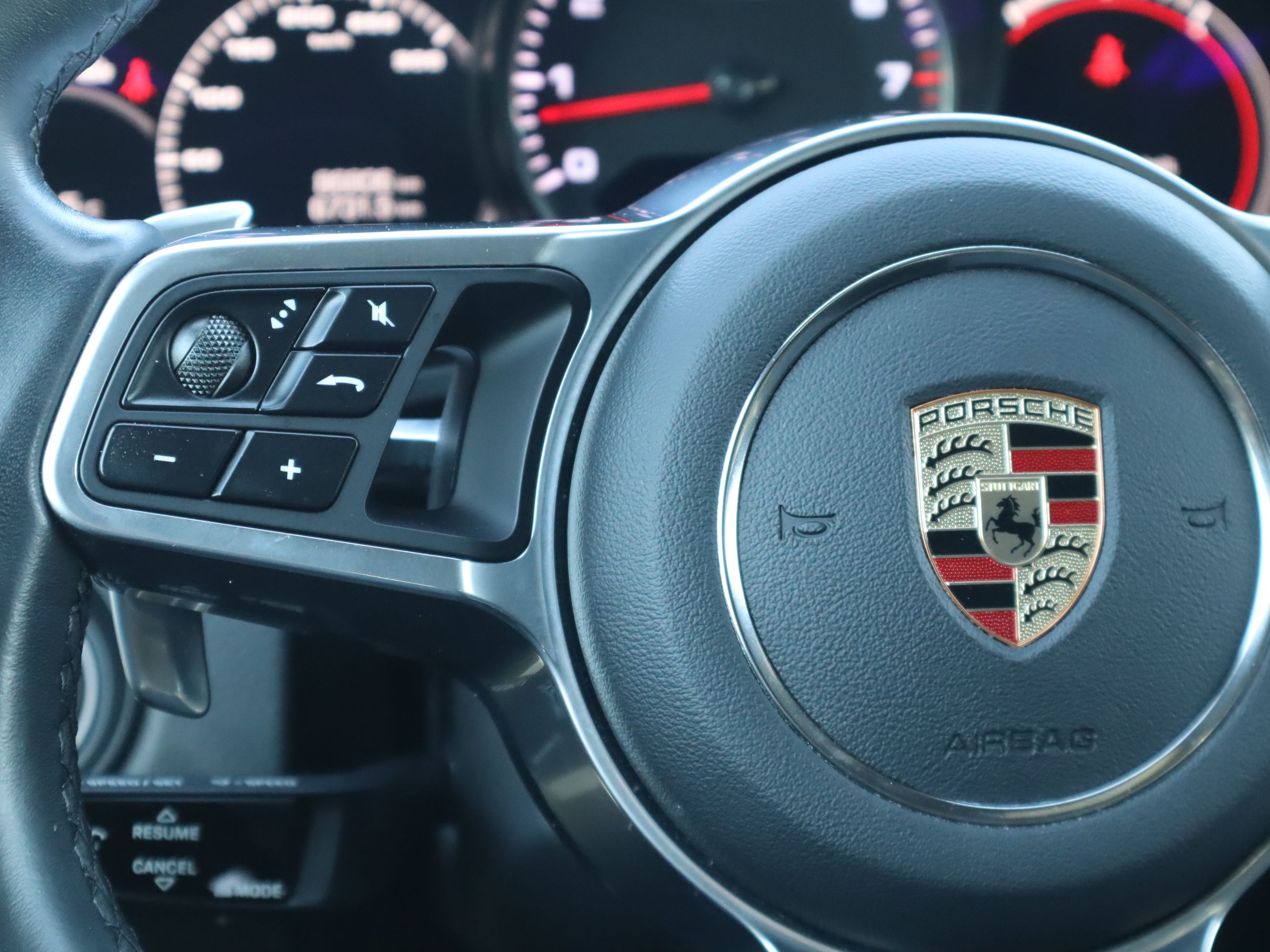 2020 Porsche Cayenne in Vancouver, British Columbia