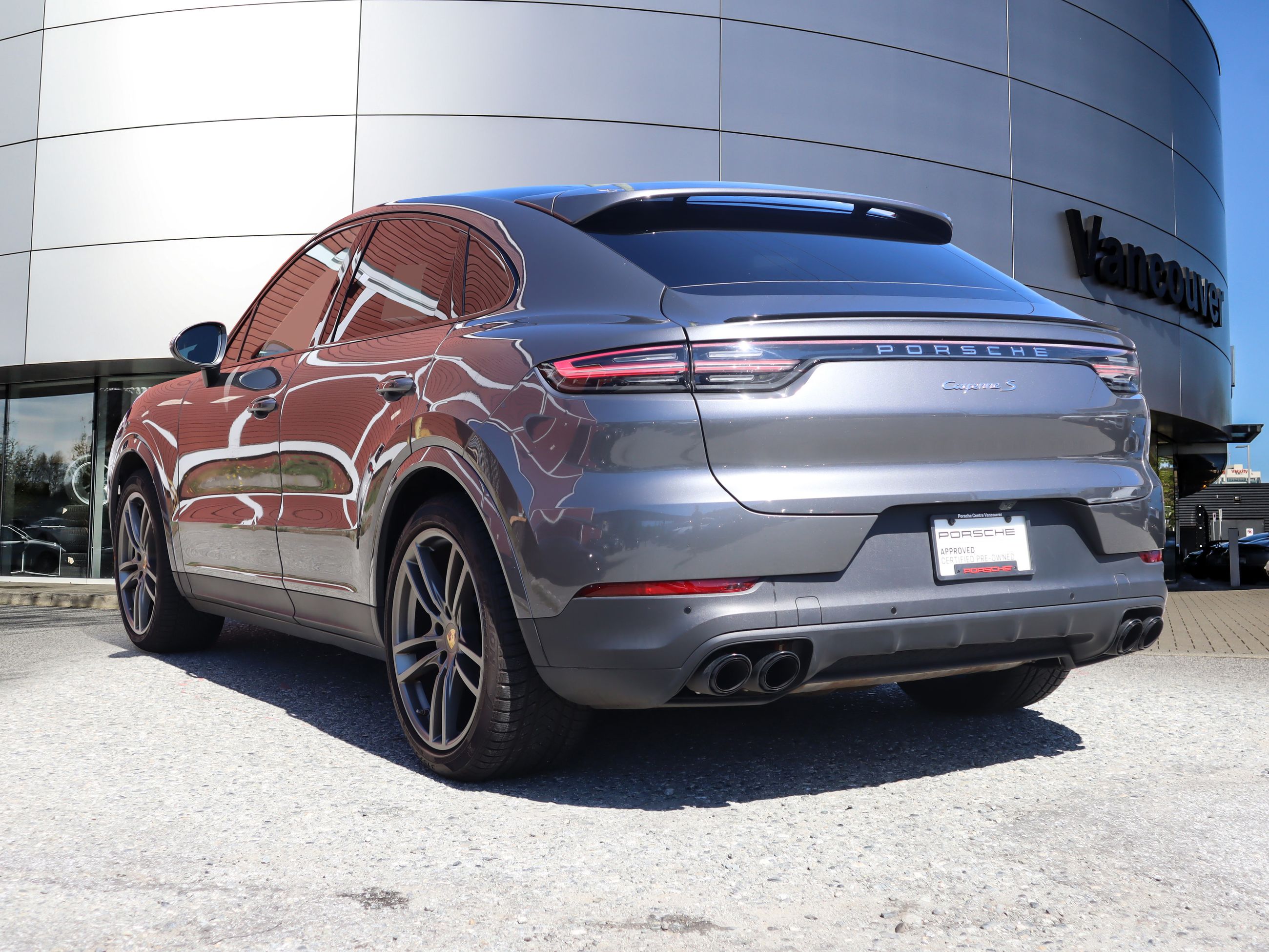 Porsche Cayenne  2020 à Vancouver, Colombie-Britannique