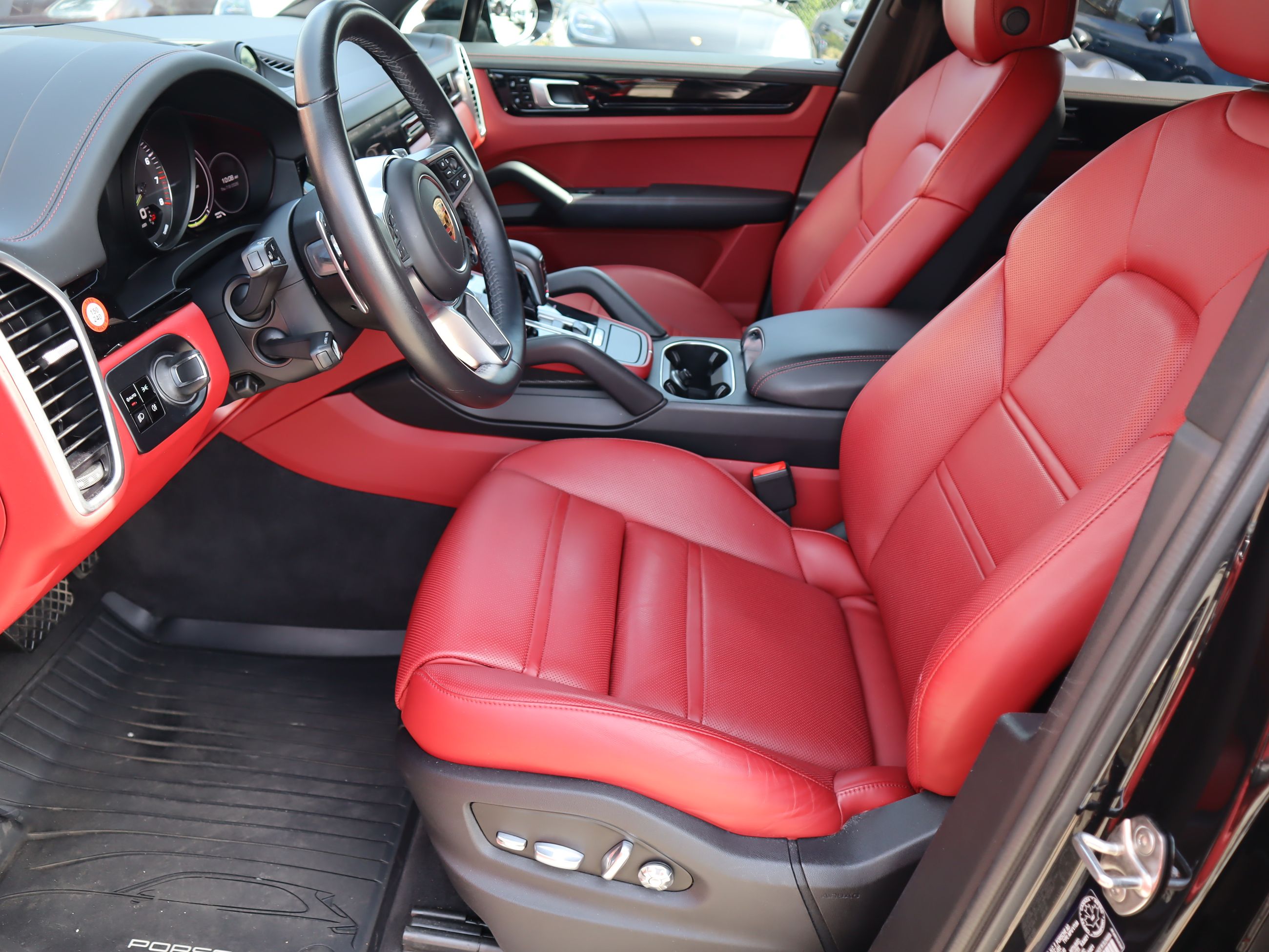 Porsche Cayenne  2020 à Vancouver, Colombie-Britannique