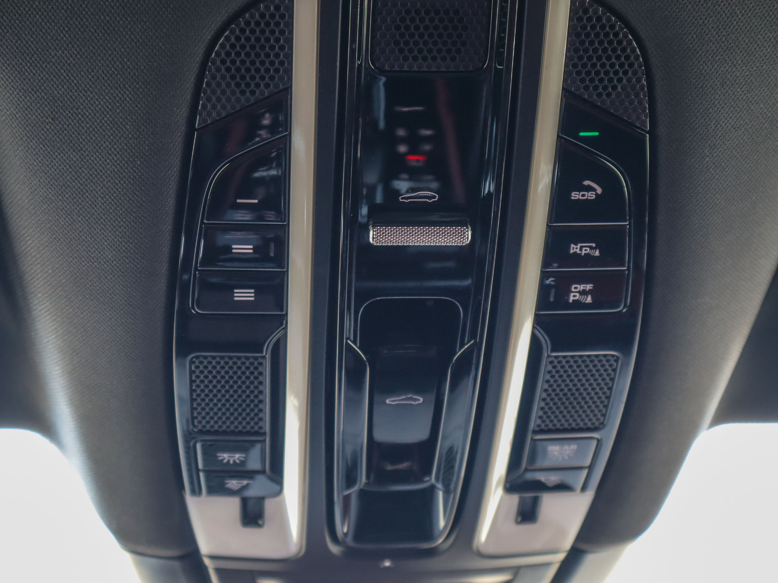 2021 Porsche Cayenne in Vancouver, British Columbia