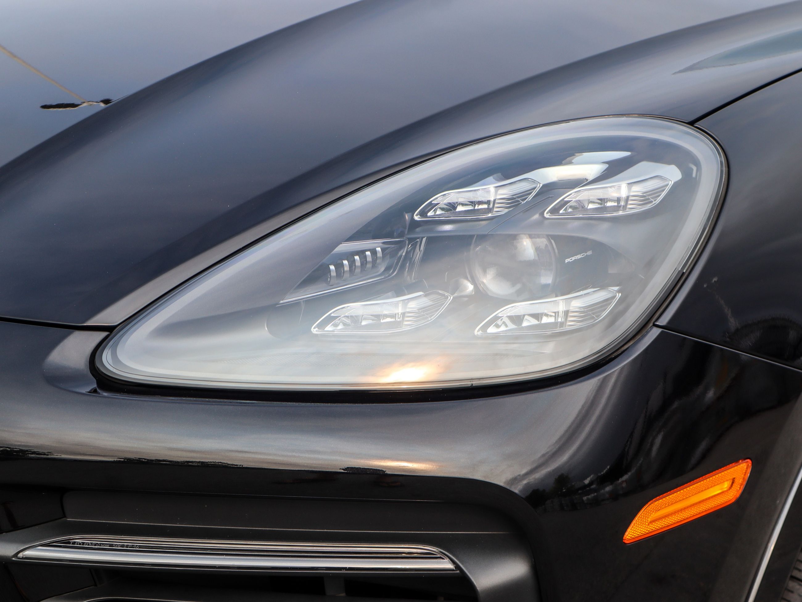 2021 Porsche Cayenne in Vancouver, British Columbia
