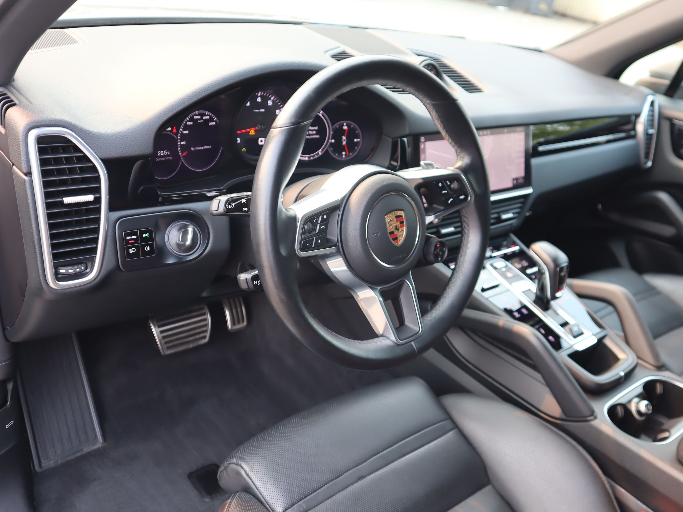 2021 Porsche Cayenne in Vancouver, British Columbia